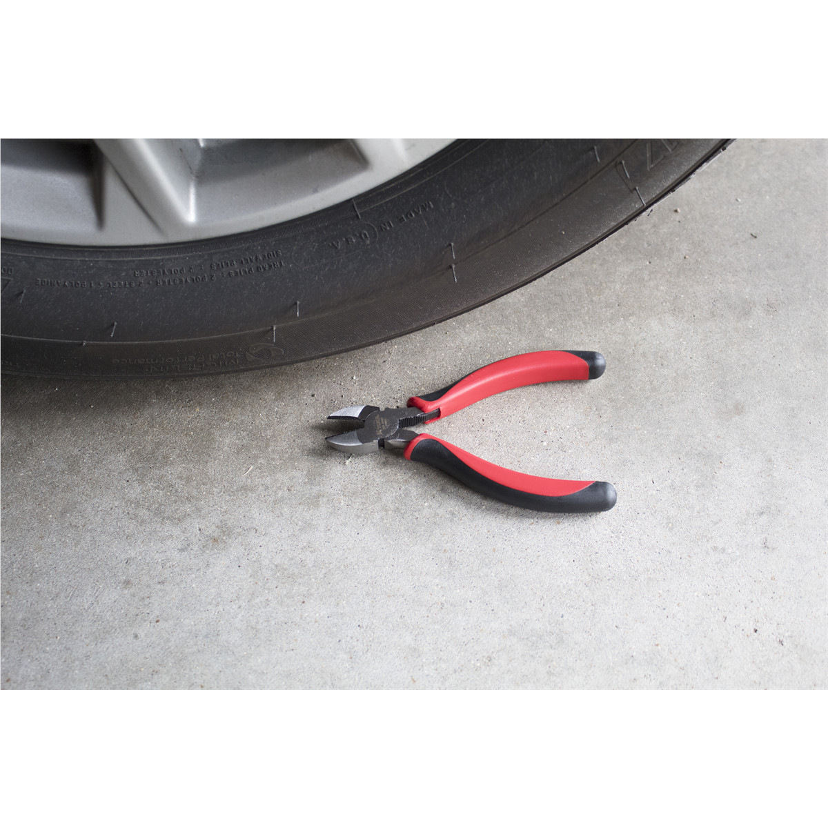 K Tool International 52006 6″ Diagonal Cutting Pliers for Garages, Repair Shops,