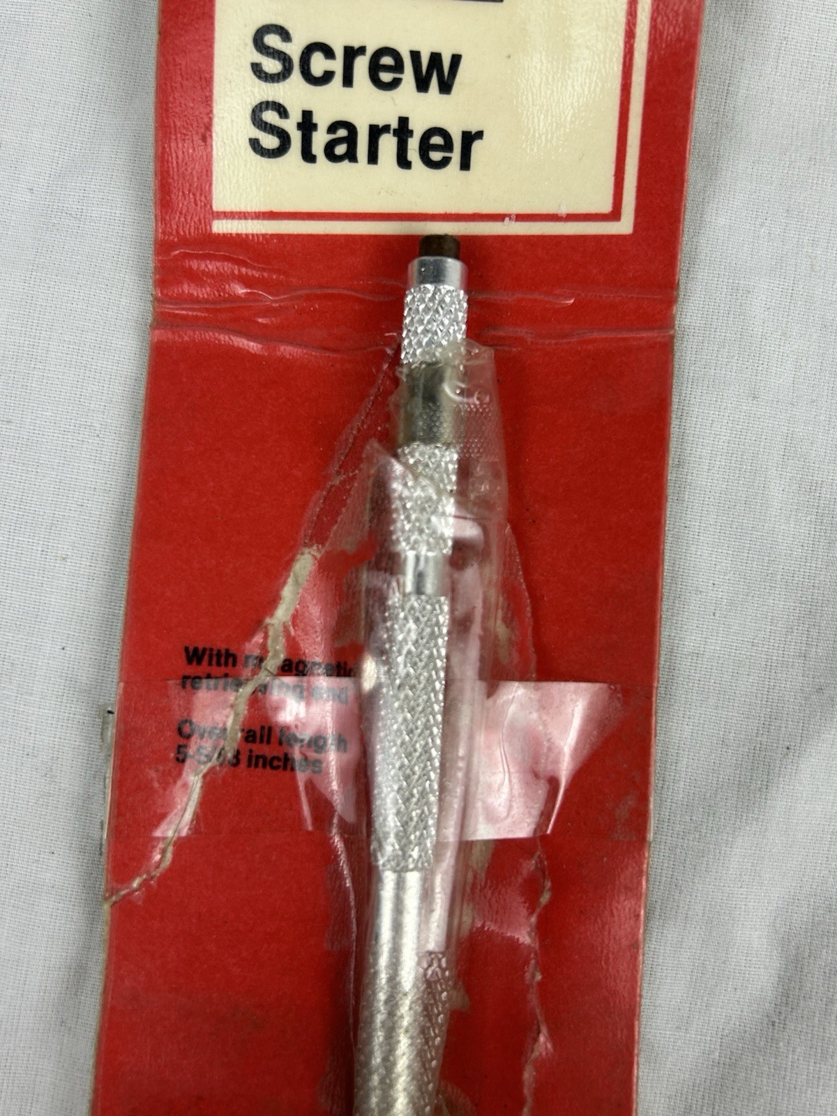 Craftsman USA 5-5/8”Mint Screw Starter with Magnetic Tip Plus Hang Card