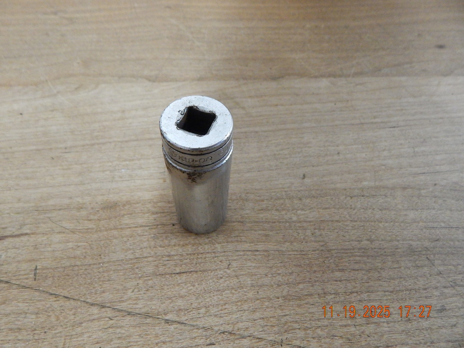 Snap-on Tools USA 3/8″ Drive 3/4″ 6pt Chrome Socket SFS-241 2-5/8″ Deep Well