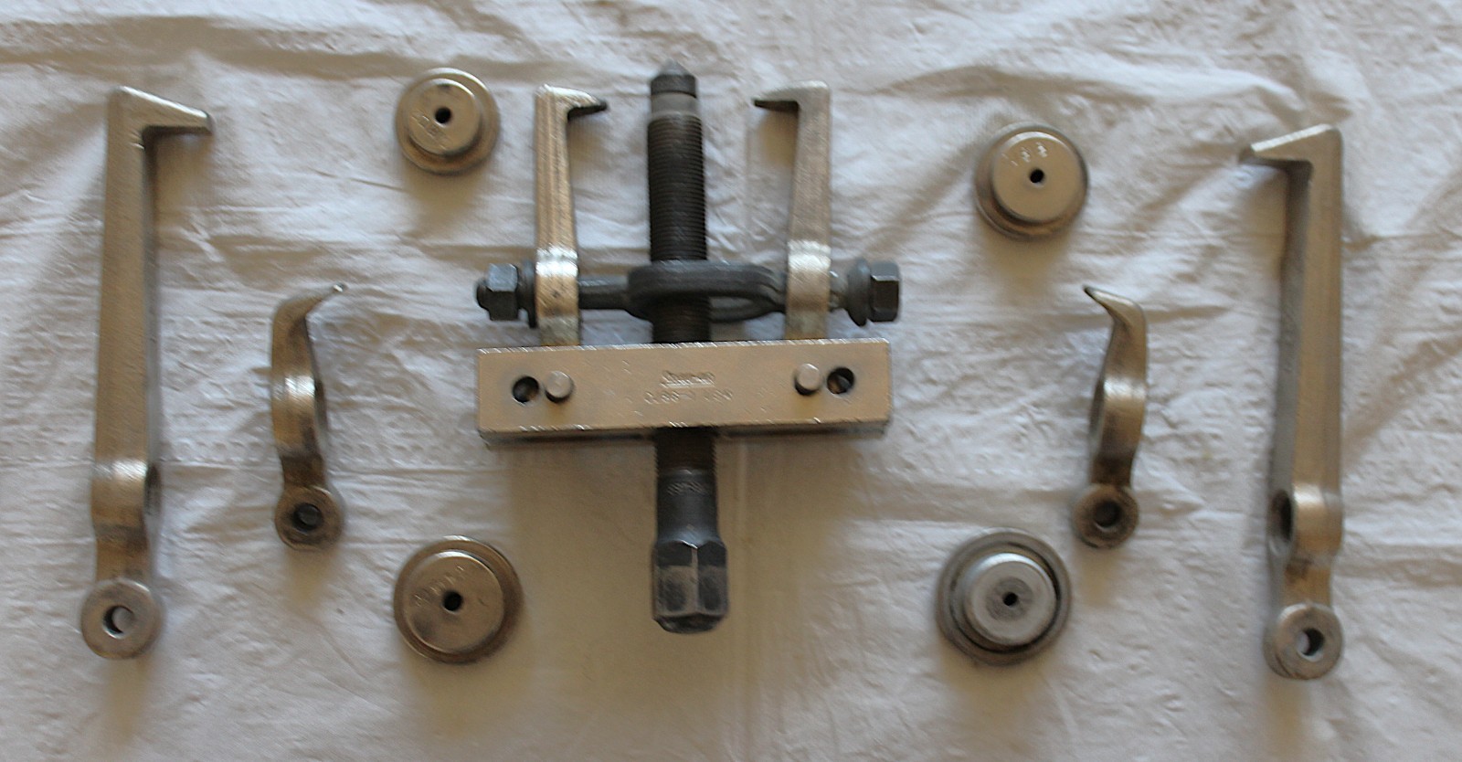 Snap-on 2 Jaw Gear Combination Puller Tools