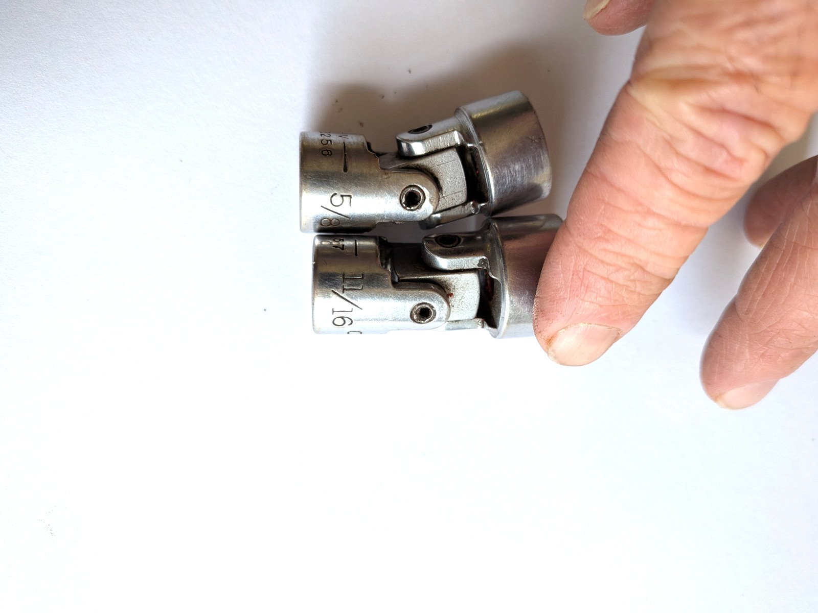 Craftsman USA Swivel Sockets 5/8″ & 11/16″ Lot of 2