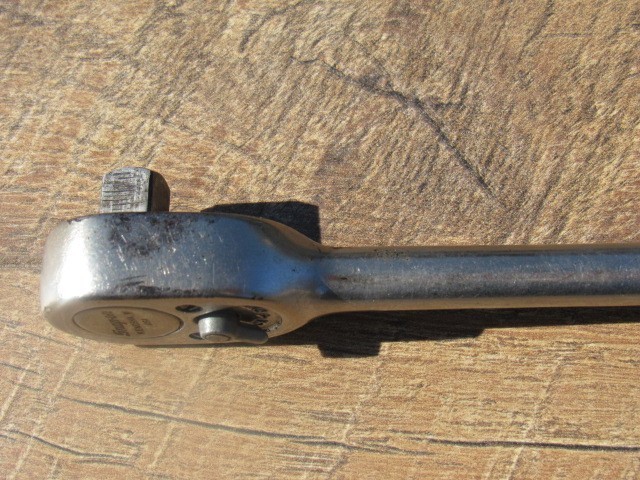 SNAP ON 3/8″ DRIVE F720 CHROME STANDARD HANDLE RATCHET UNDERLINE SILVER BADGE