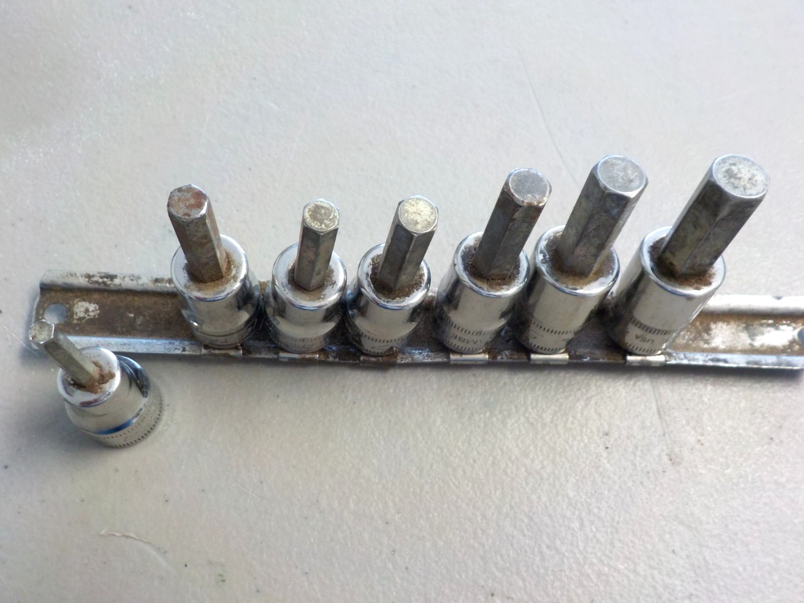 Snap On FAM4E – FAM10B 4-10mm 3/8″ Dr Metric 7 Pc Hex Bit Sockets – SHIPS FREE