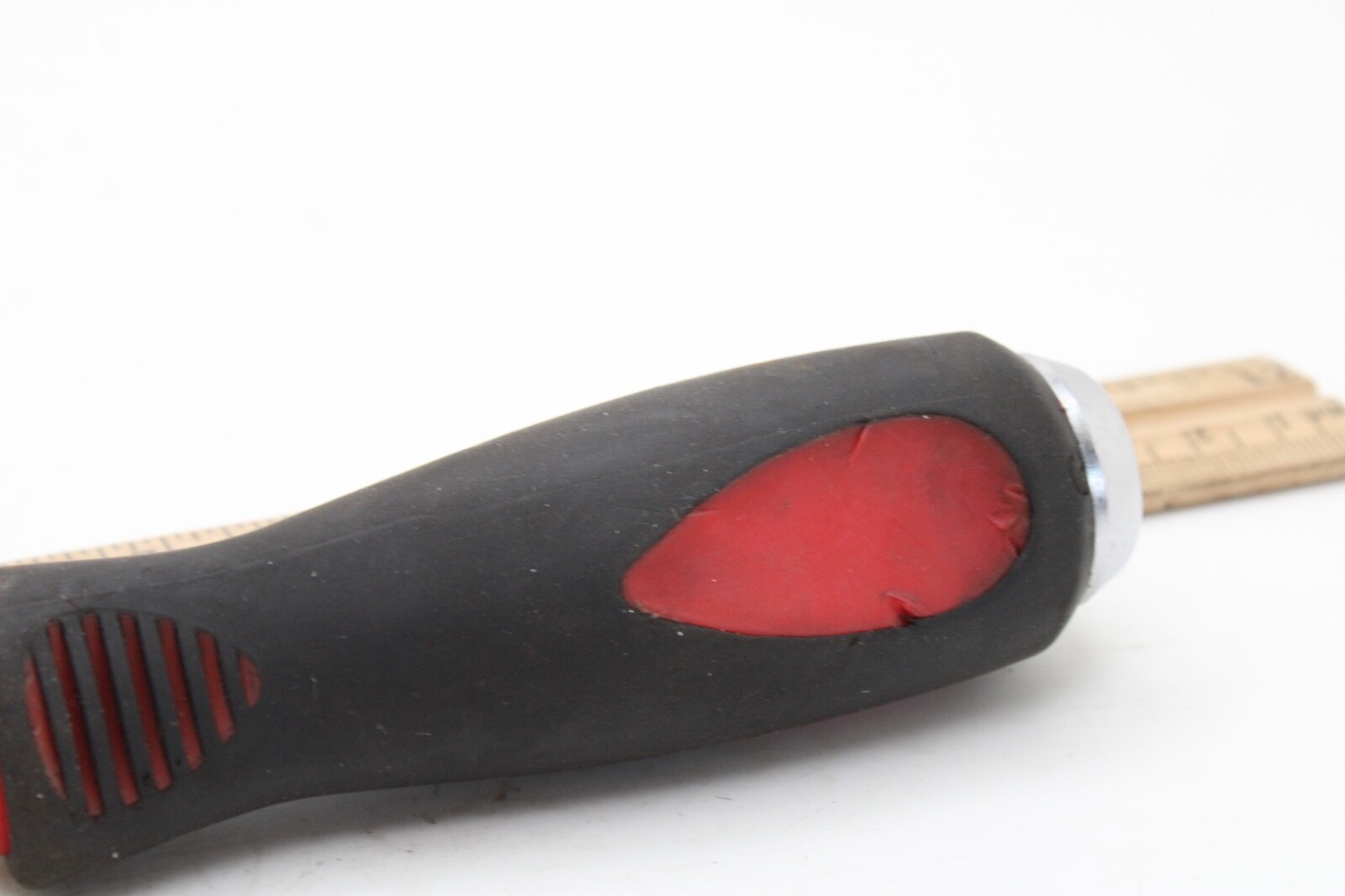 Unbranded #2 Phillips 4″ Shaft Red/Black Soft Grip Screwdriver
