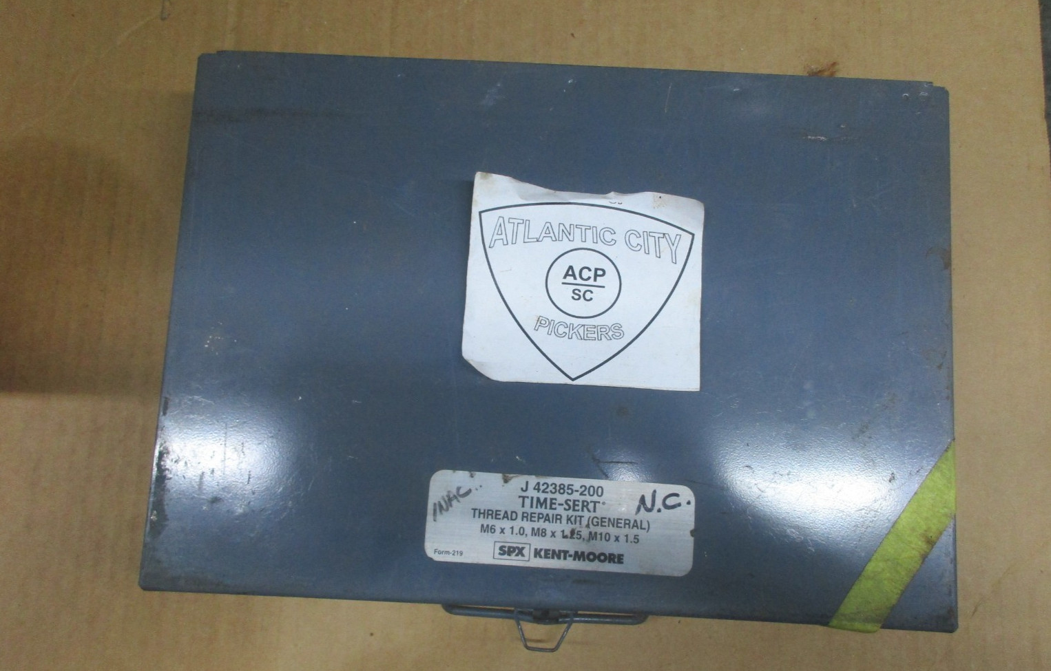 Kent Moore J-42385-200 Metal Case Only