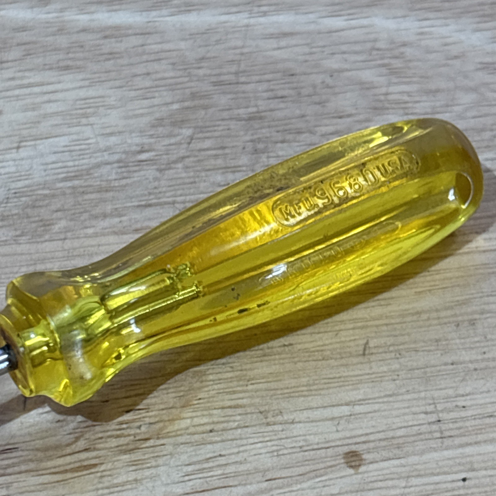 Proto Phillips Screwdriver Clear Yellow Hard Handle 5.25″ Long 9680 USA