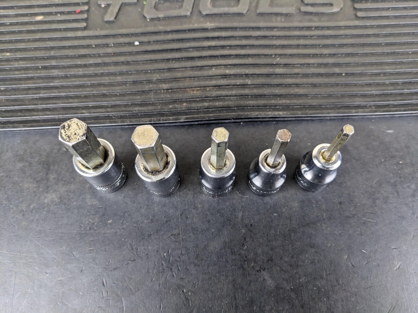 #ba752 Snap On 3/8″ Drive Metric Hex Bit Socket Set – 4-6, 9, 10mm 207EFAMY