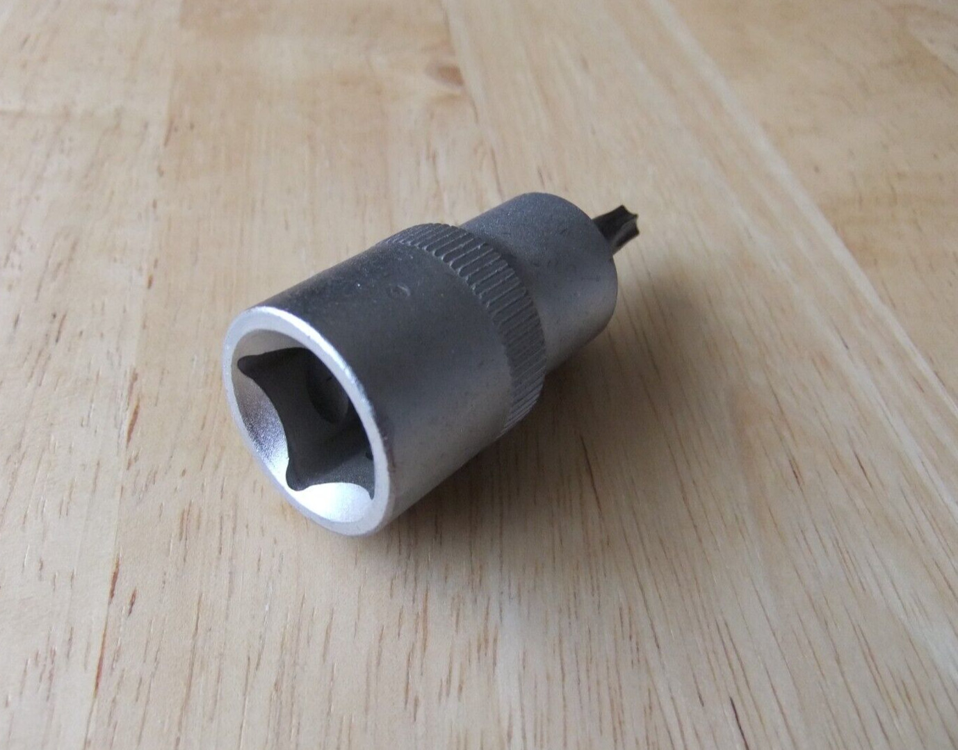 Welzh Werkzeug T27 x 1/2 Drive Chrome Vanadium Torx Bit Socket – 55mm Long