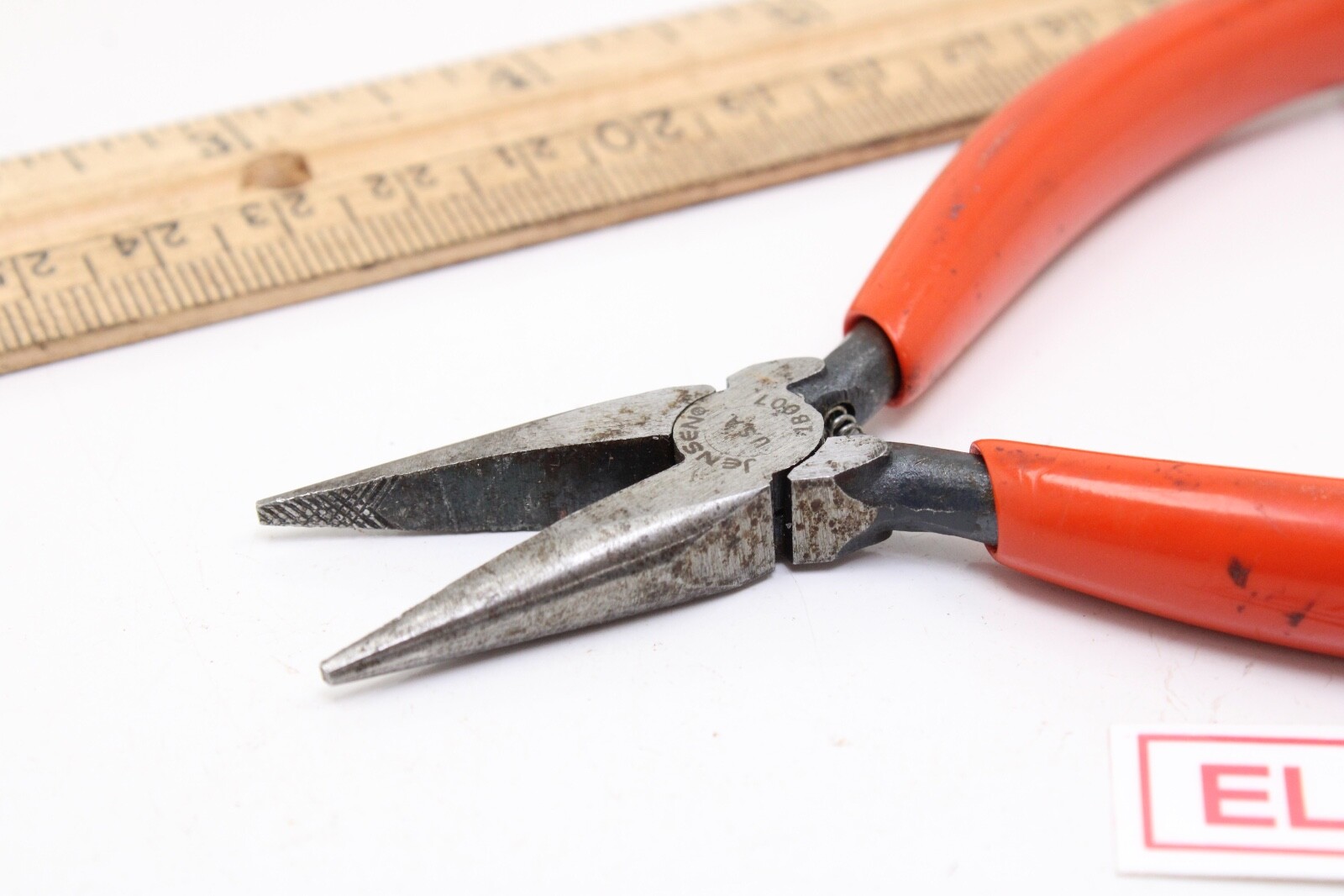 Jensen 1B007 4-1/2″ Miniature Needle Nose Red Rubber Handle Pliers USA