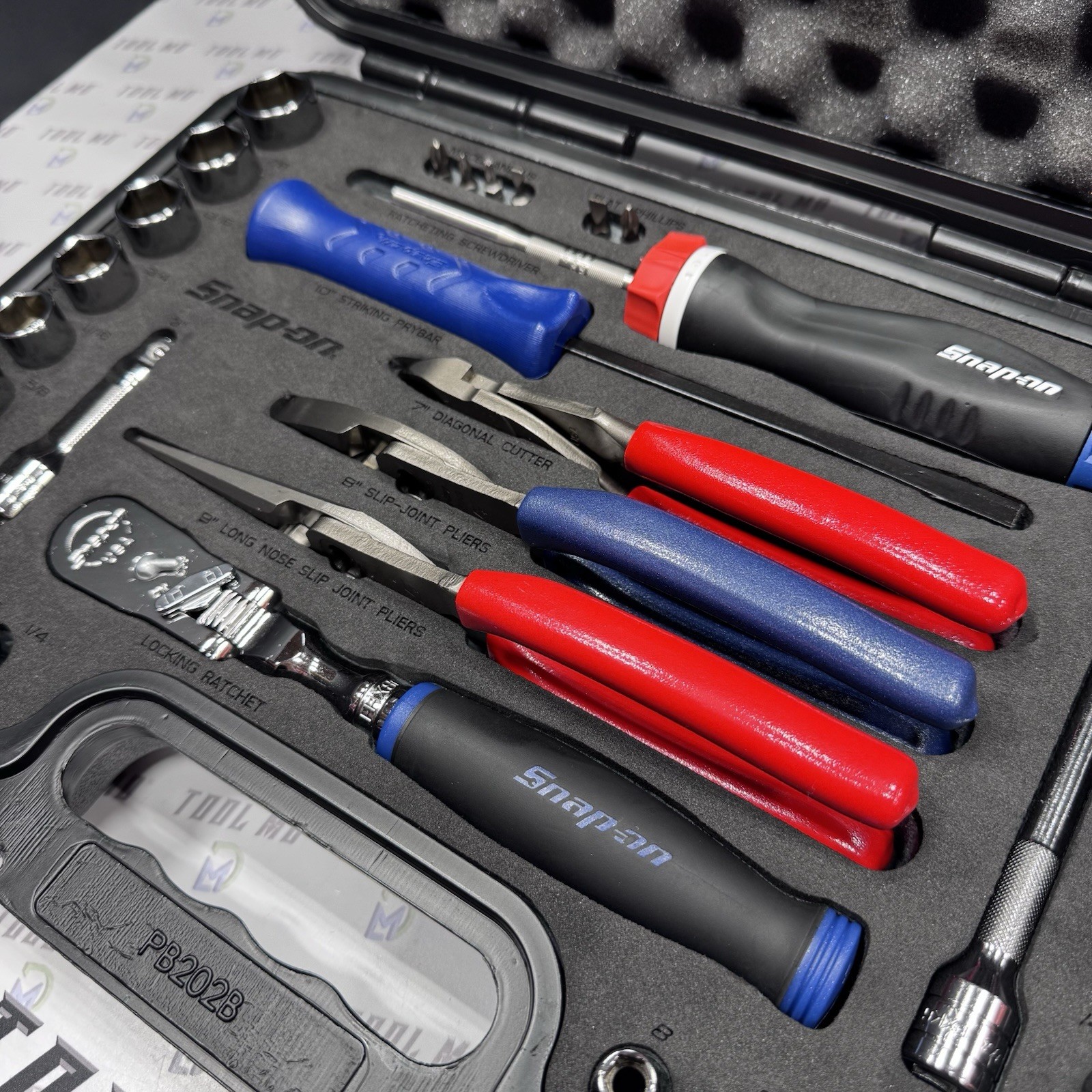 Snap-on Tools NEW LIMITED RED WHITE BLUE 33pc 3/8″ Drive Service Set 233FSMBFRWB