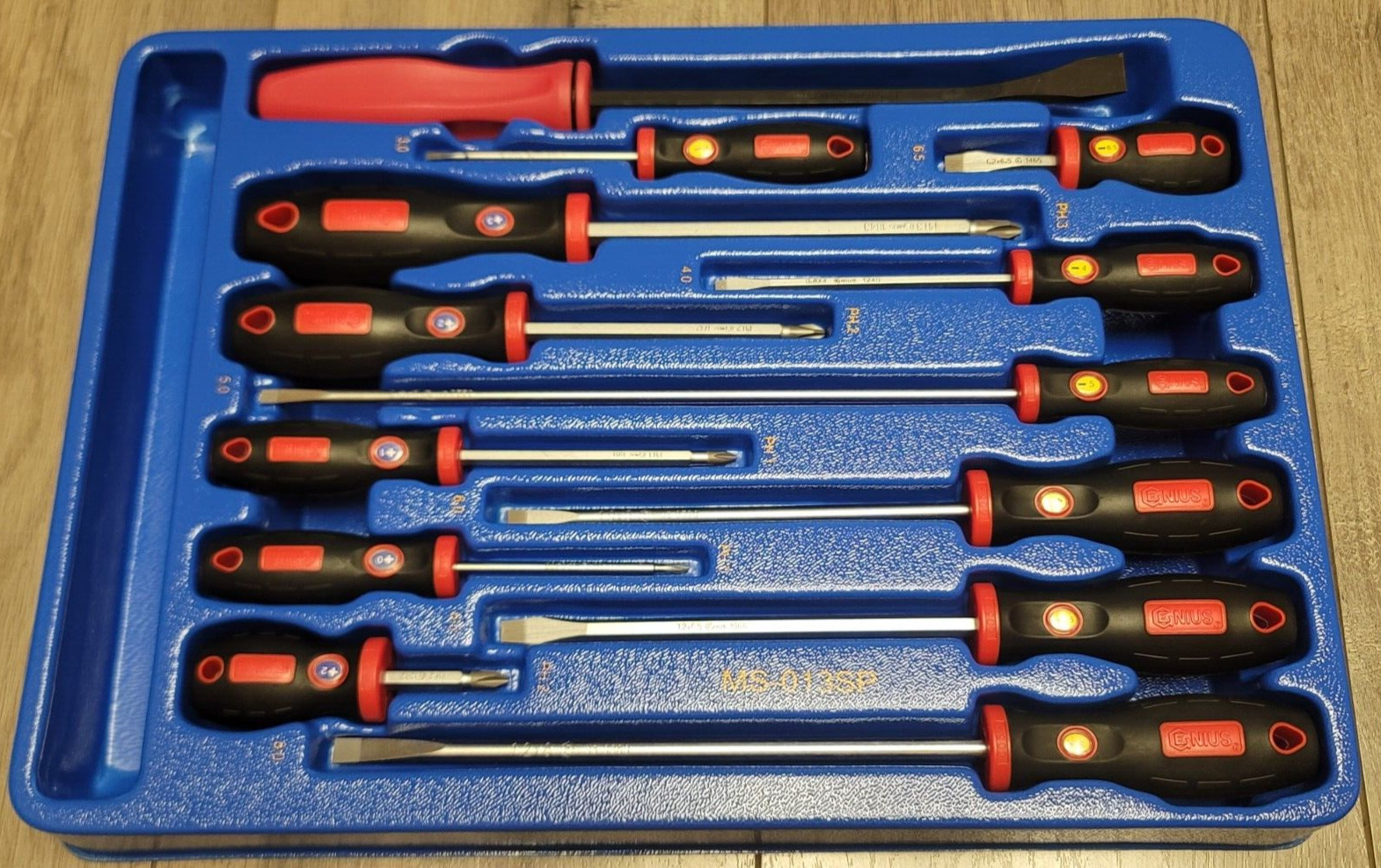 Genius Tools 13pc PRO Screwdriver Set w/Prybar & Tray #MS-013SP