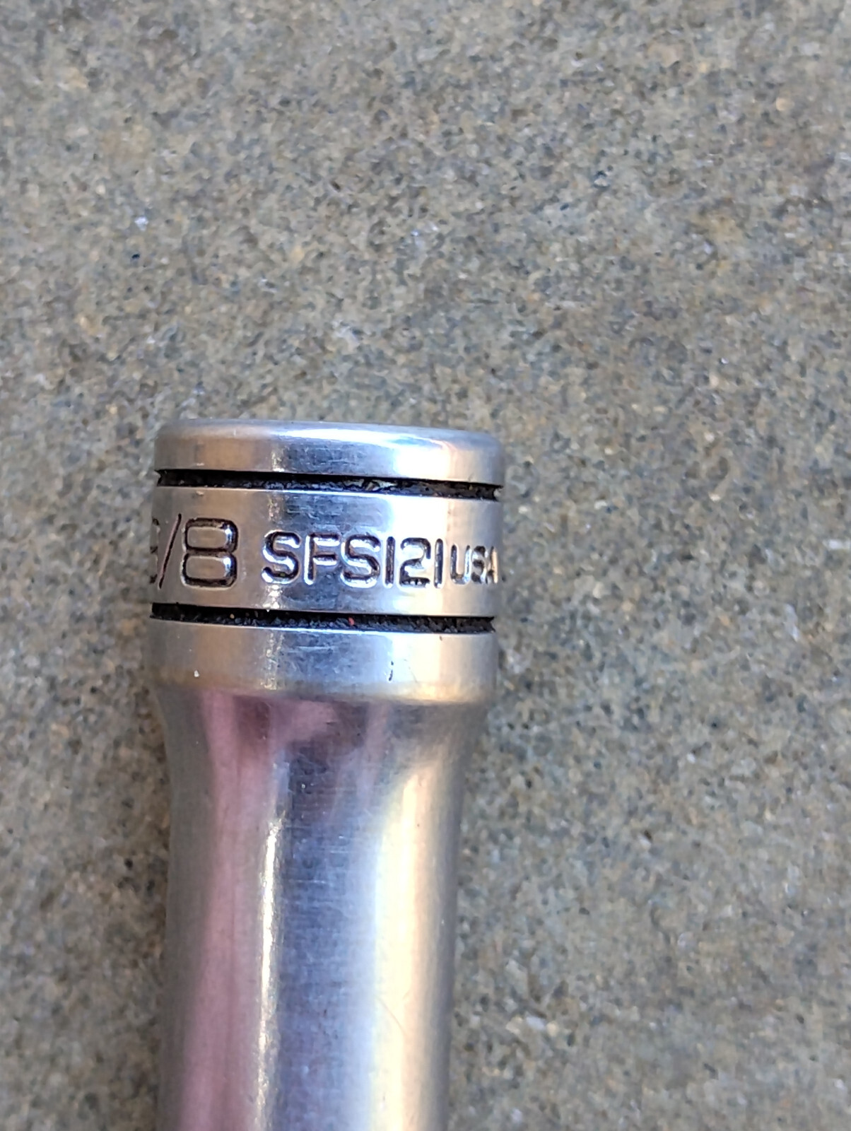 Snap On 3/8″ Drive 3/8″ 6PT Deep Chrome Socket SFS121