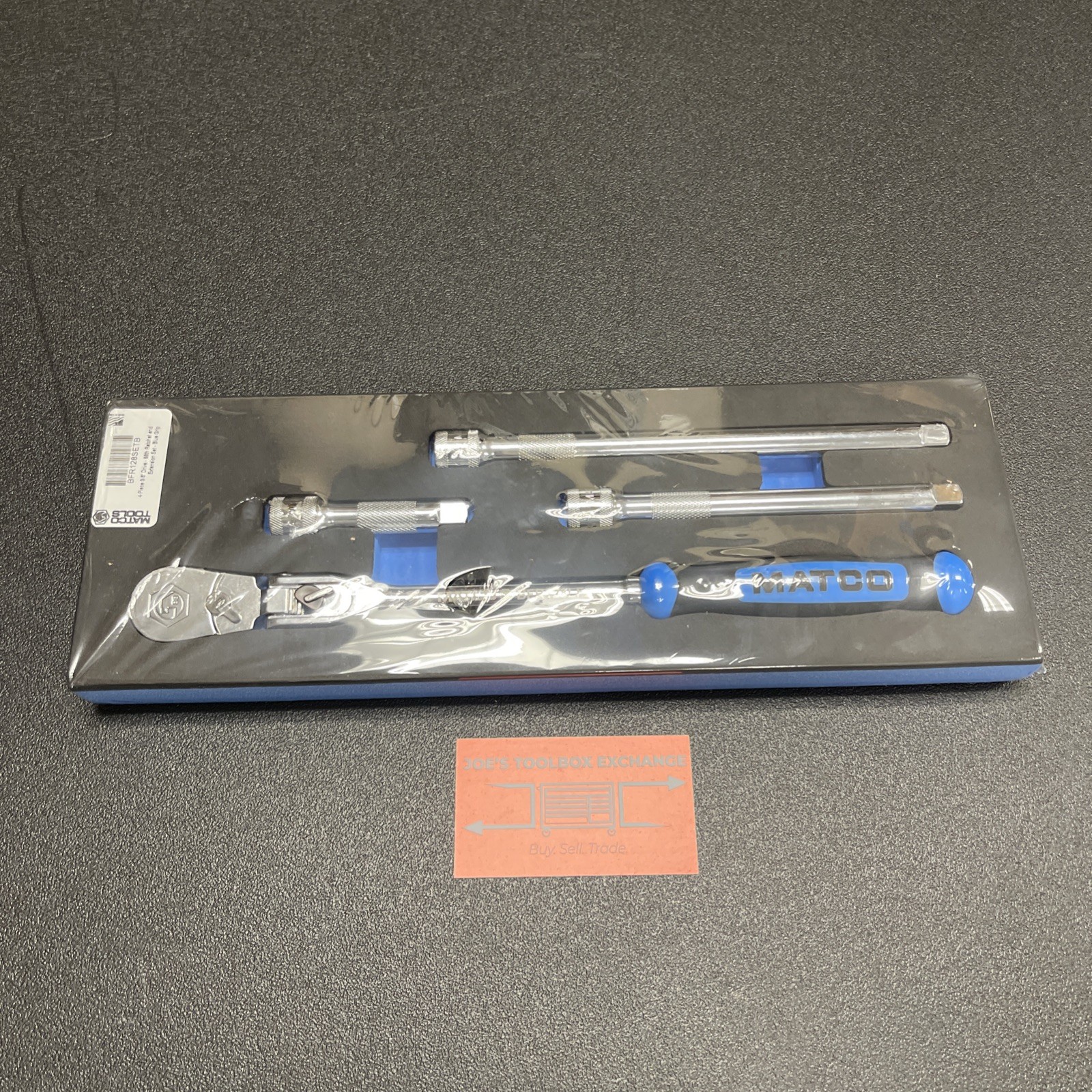 Matco Tools 3/8″ Drive Flex Ratchet + Extensions Foam Set Blue BFR128SETB