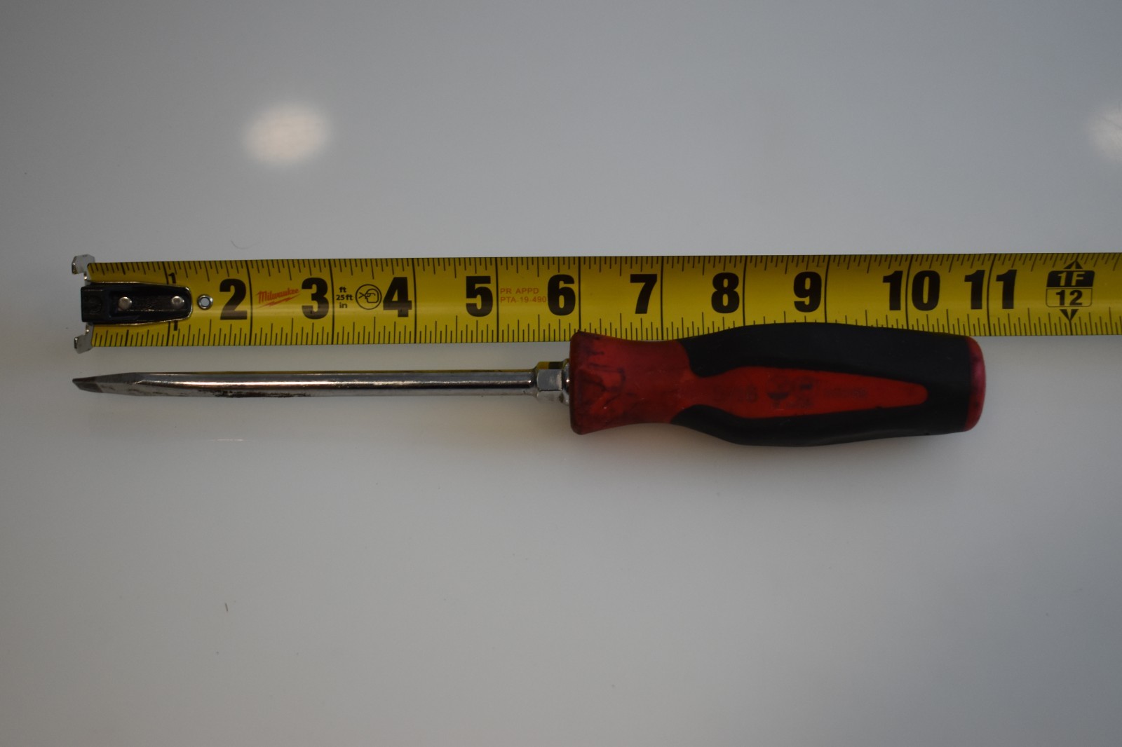 Snap-on Tools SGD6B 5/16″ Tip Soft Grip Flat Head Screwdriver RED HANDLE USA