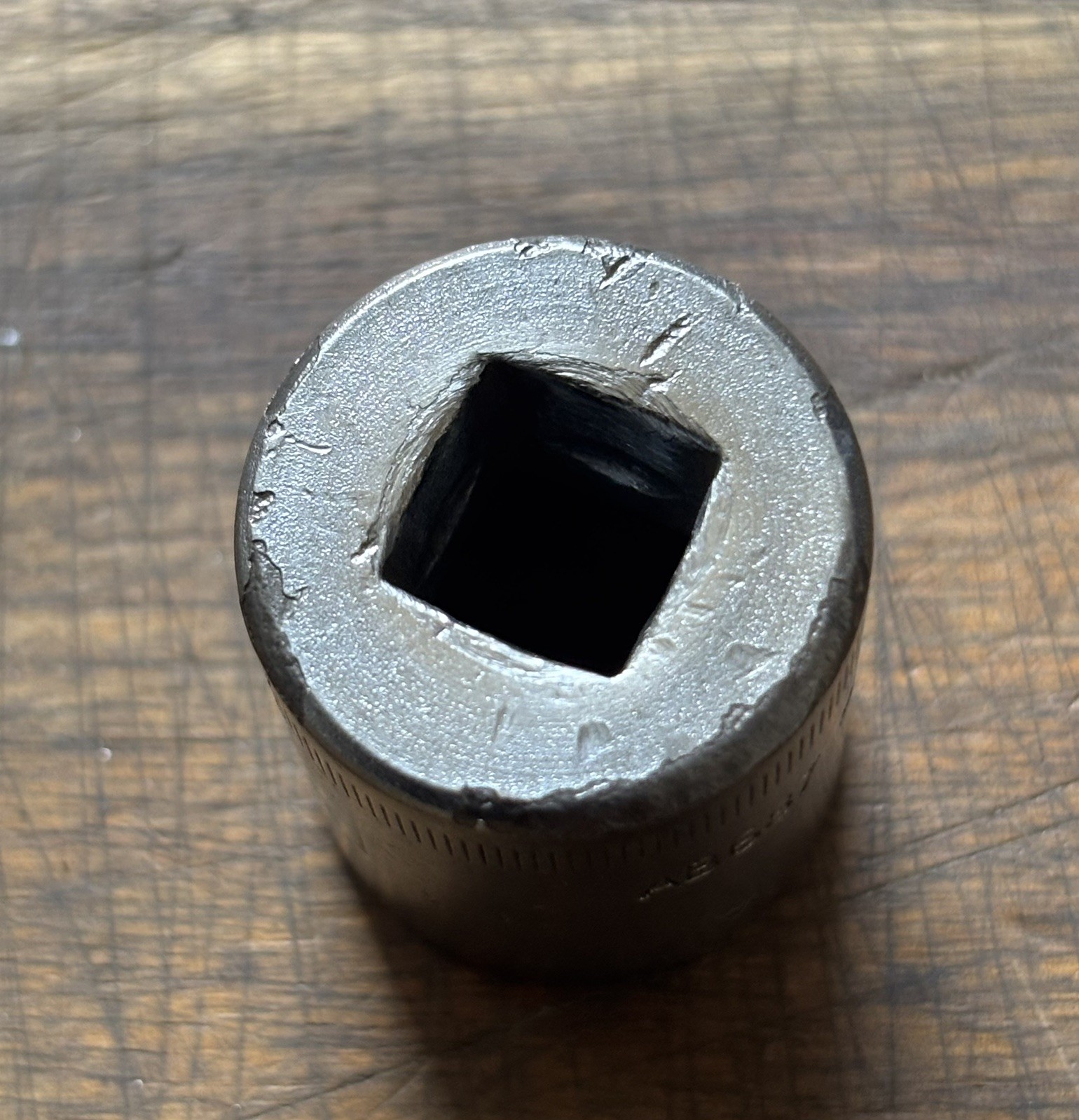 BRITOOL AB687 – 11/16” AF – 3/8” Drive Shallow Socket – 12pt .