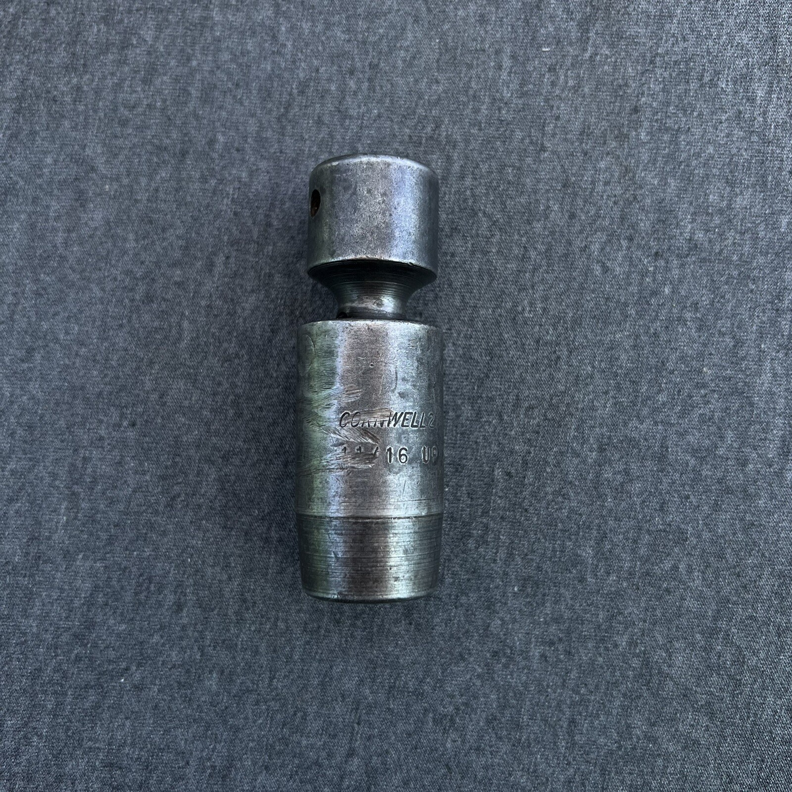 Cornwell 11/16″ UP-3222-L 1/2″ drive 6-point Universal Swivel Deep Impact Socket