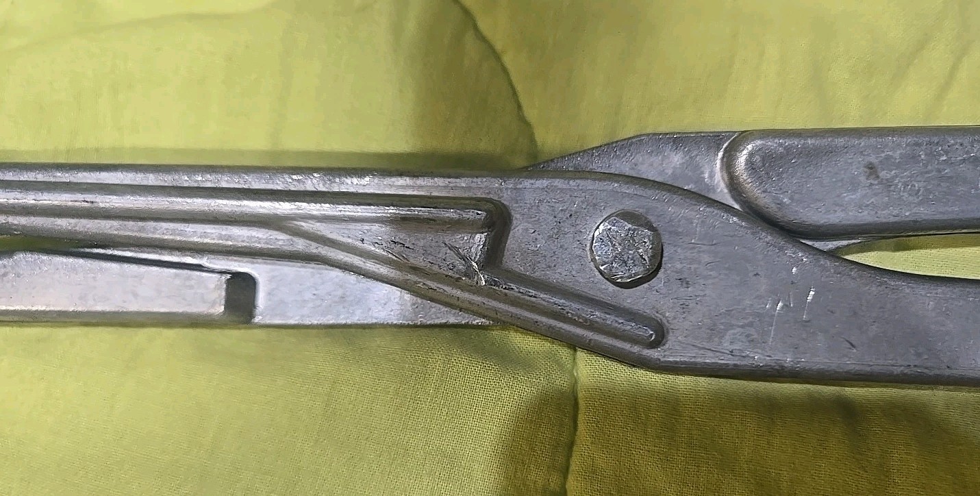 NEW MERC. MARINE EXTRA LONG…. ALUMINIUM PLIERS 14-3/4″ LONG 9″ JAWS OPENING