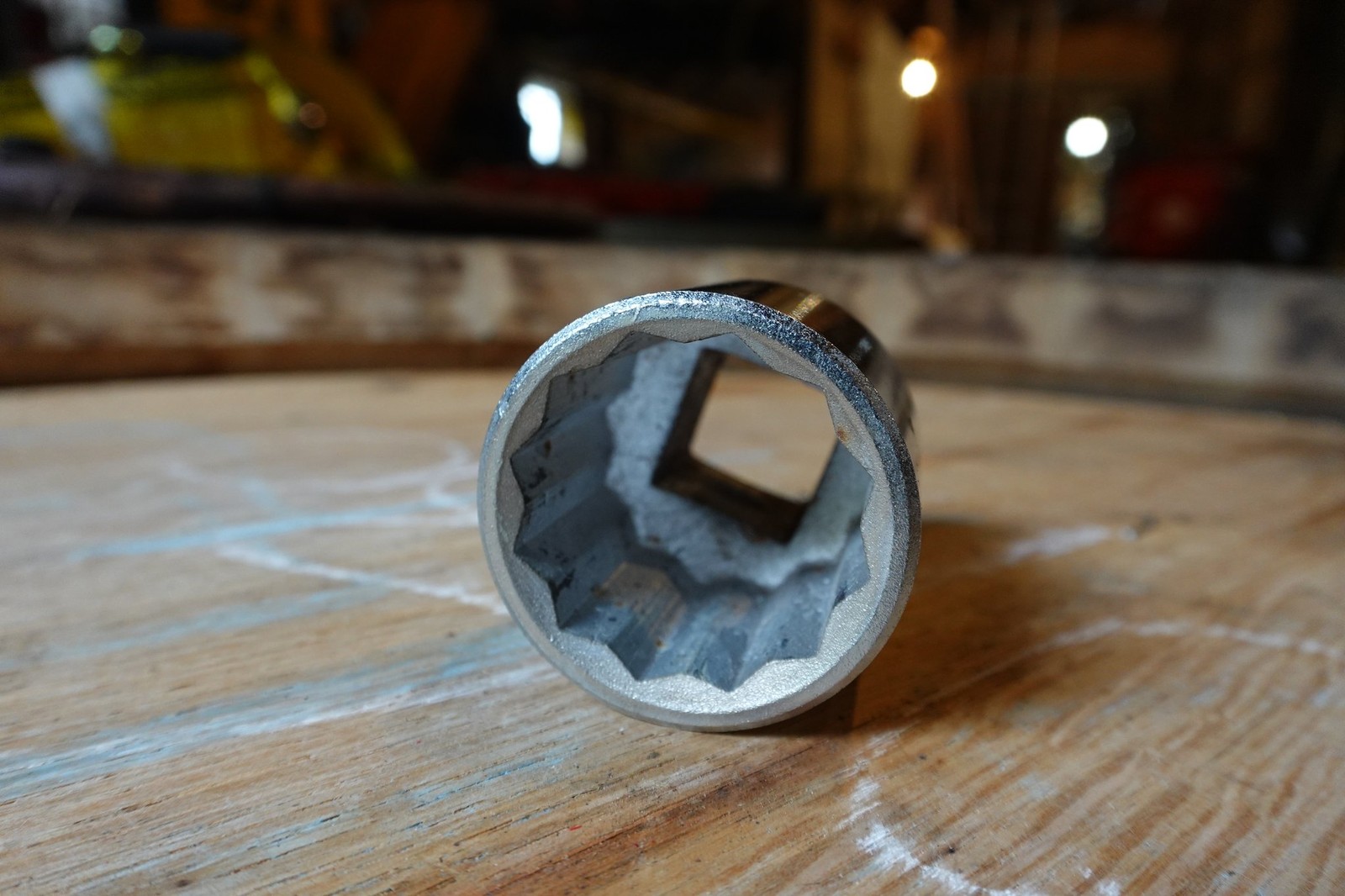 D-J Tools 1-3/16″ 3/4″ Drive 12-Point Chrome Socket Vintage