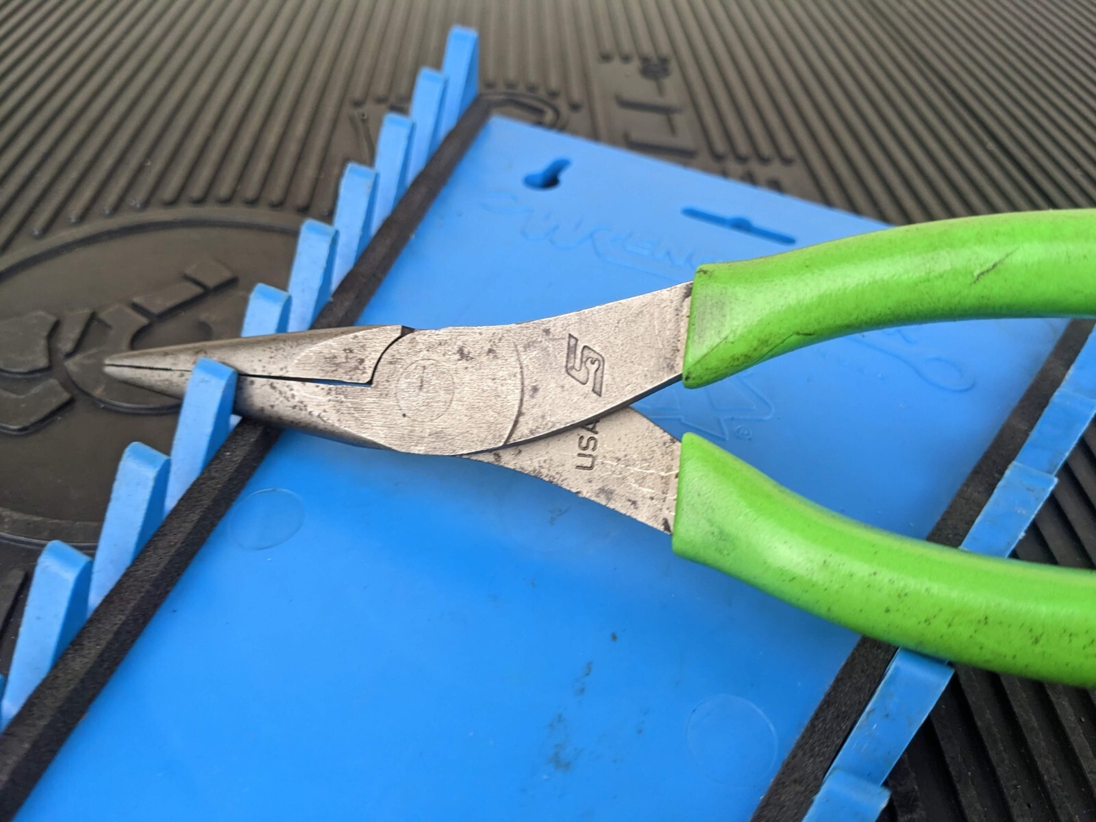 #bd473 Snap On 96ACF – 8″ Talon Grip™ GREEN NEEDLE Nose Pliers