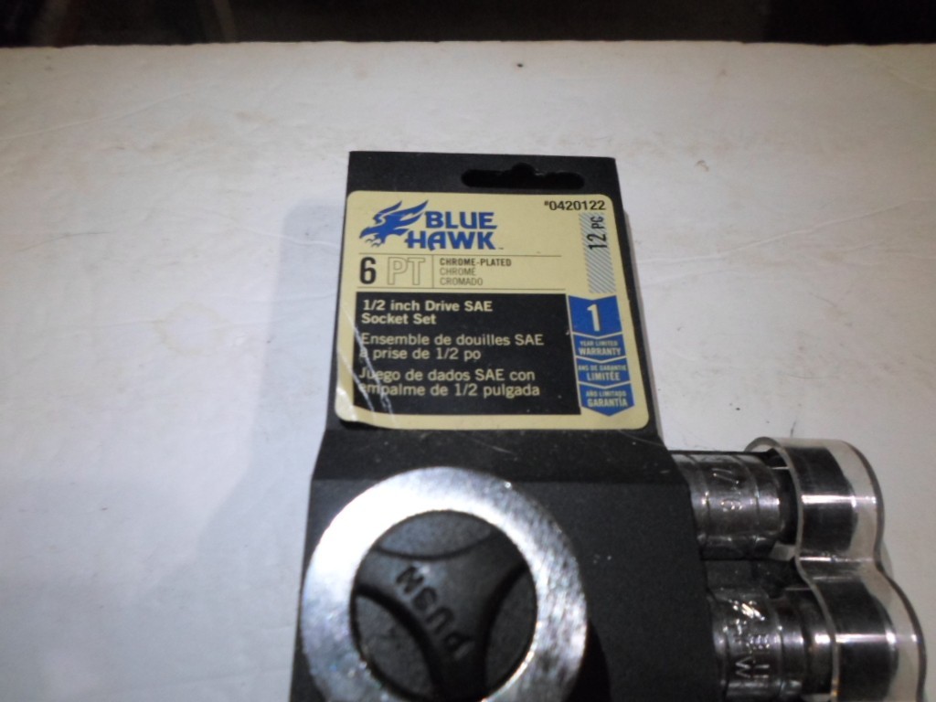 Blue Hawk 1/2 Drive 6 Point SAE 12-pc Socket Set Chrome Plated 0420122