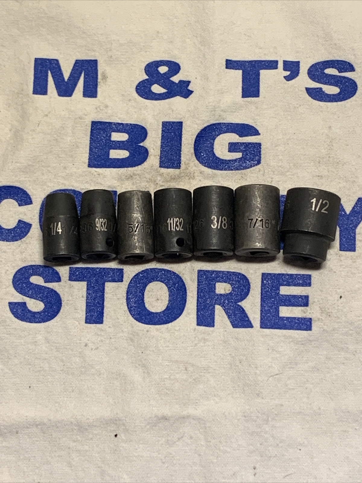 Mac Tools USA 1/4″ Drive 7pc 6pt 1/4″-1/2″ Magnetic Socket Set MMP