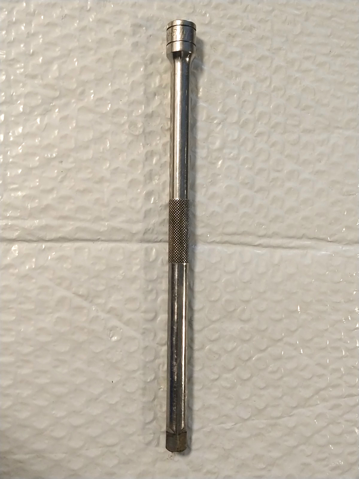 BLUE POINT TOOLS BLPEXTK3810, 3/8″ DRIVE EXTENSION, 10″ LONG *KNURLED*