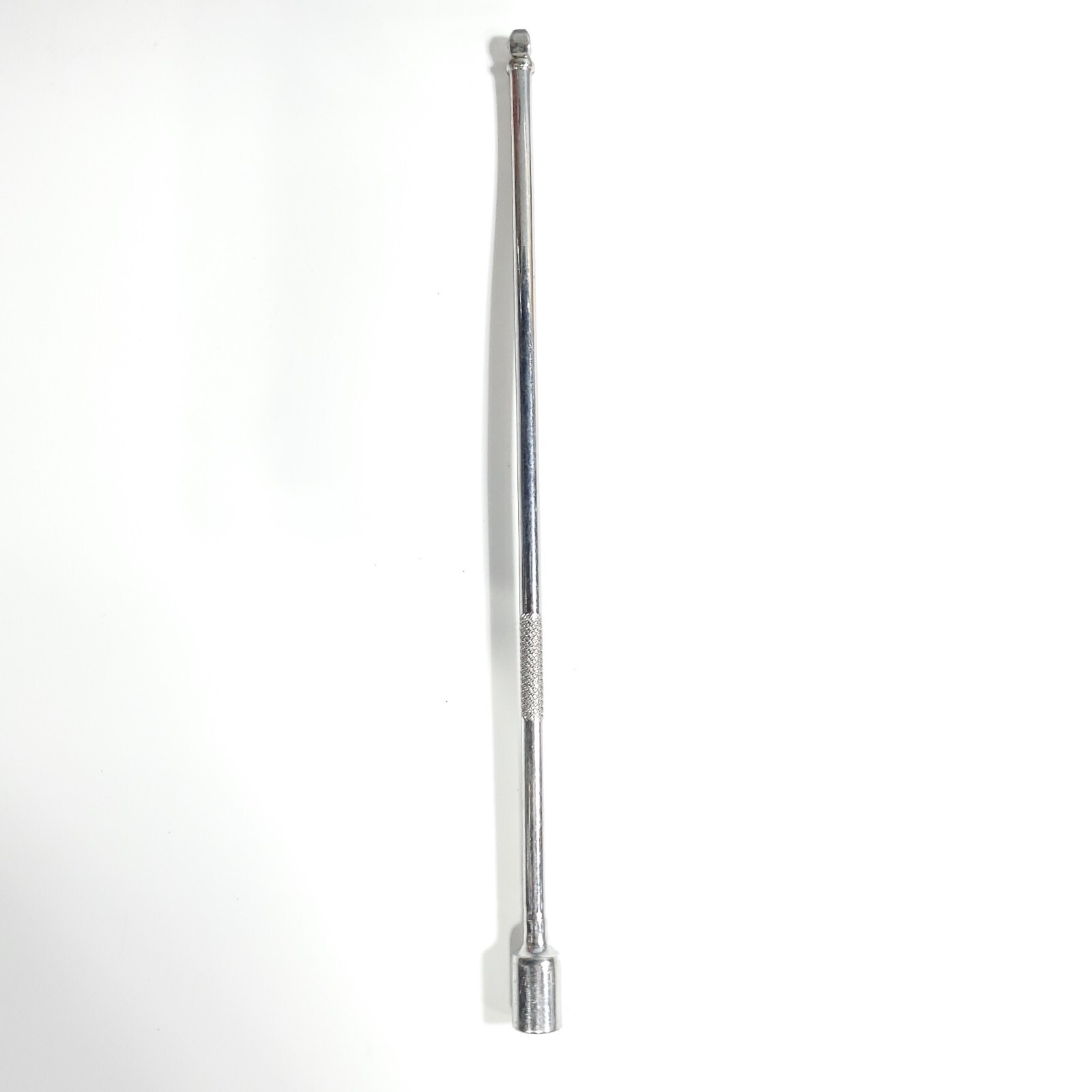 Unmarked 1/4″ Drive 10″ Wobble Socket Extension