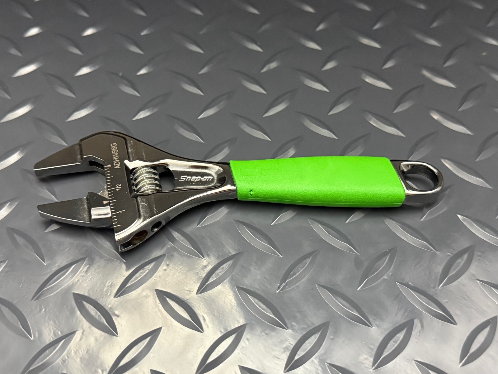 NEW Snap-On Tools GREEN 6» SLIM ADJUSTABLE WRENCH Smooth Jaw ADHWS6G Free Ship