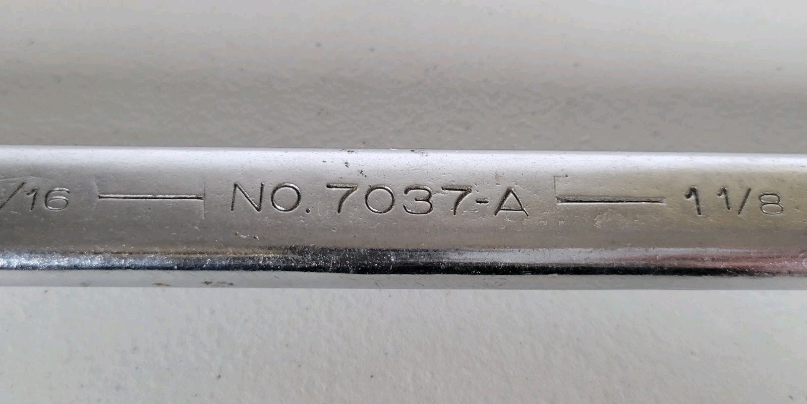 Armstrong Armaloy 18″ Double End Box Wrench 1 1/8” X 1 5/16” 7037-A 12 Point VTG