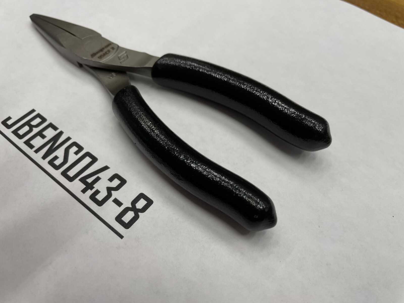 Snap-on Tools USA NEW BLACK 6″ Soft Grip Needle Nose Pliers 95ACFBK