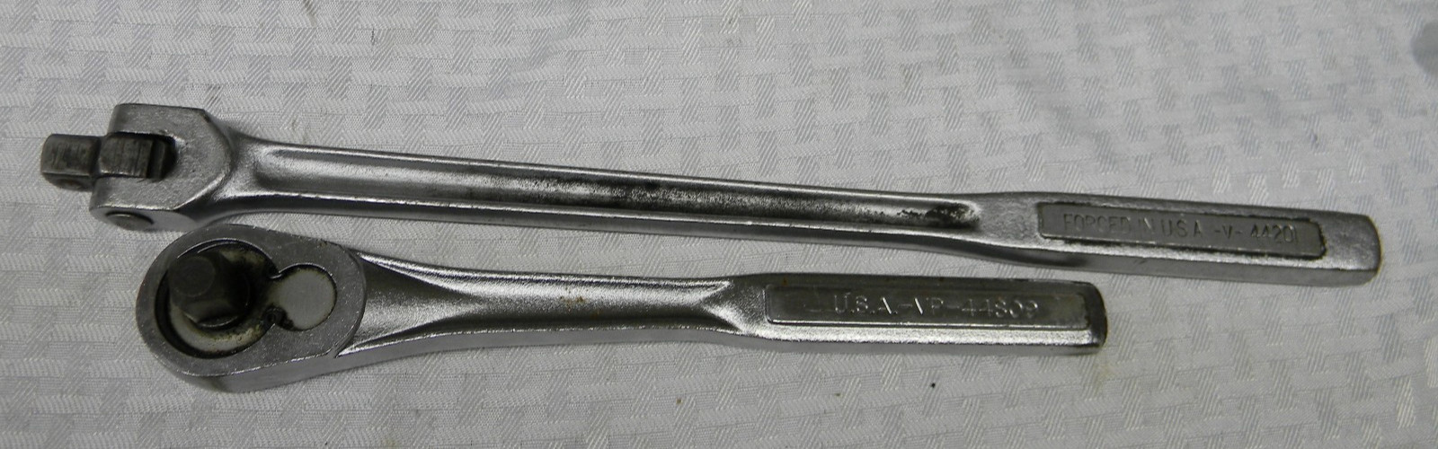 CRAFTSMAN 1/2″ DR 10-1/4″ LONG RATCHET #44809 -VP- & 15″ BREAKER BAR #44201 -V-