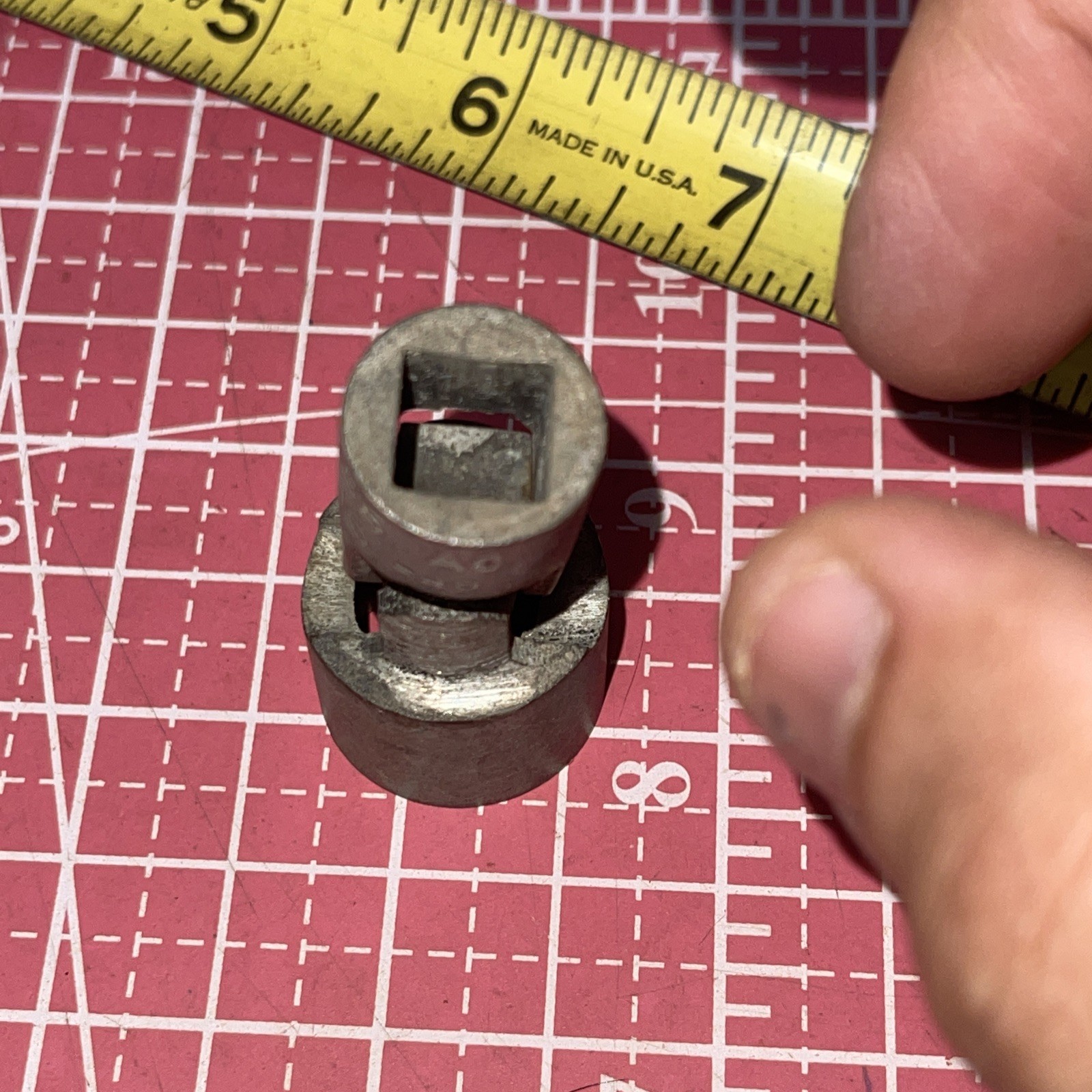 Vintage Wright USA MU56 11/16 In SAE 3/8 drive 12 Point Swivel Wobble socket