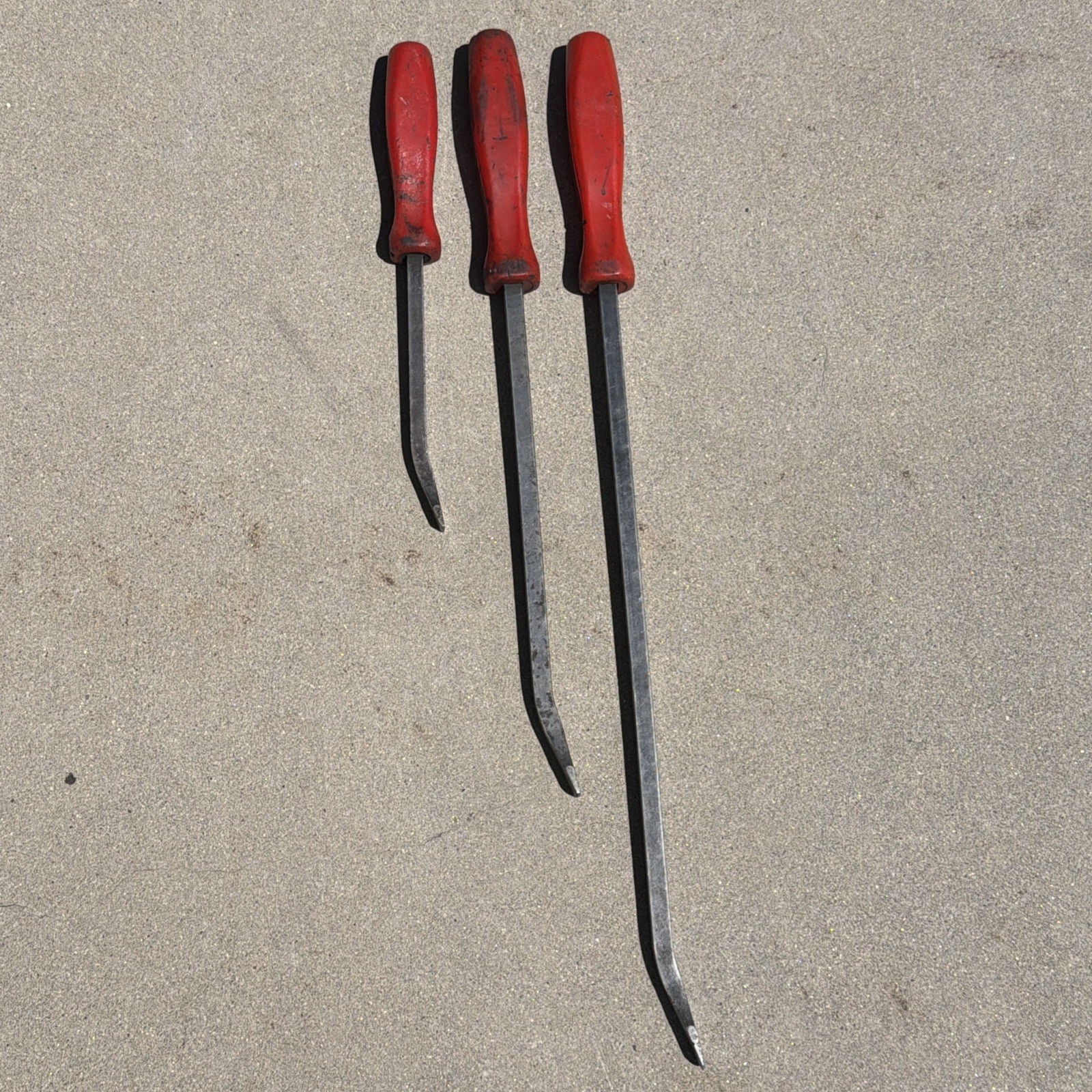 Snap On Tools 12″ 18″ 24″ Curved Tip Pry Bar Set Red Hard Handle 3pc USA READ!