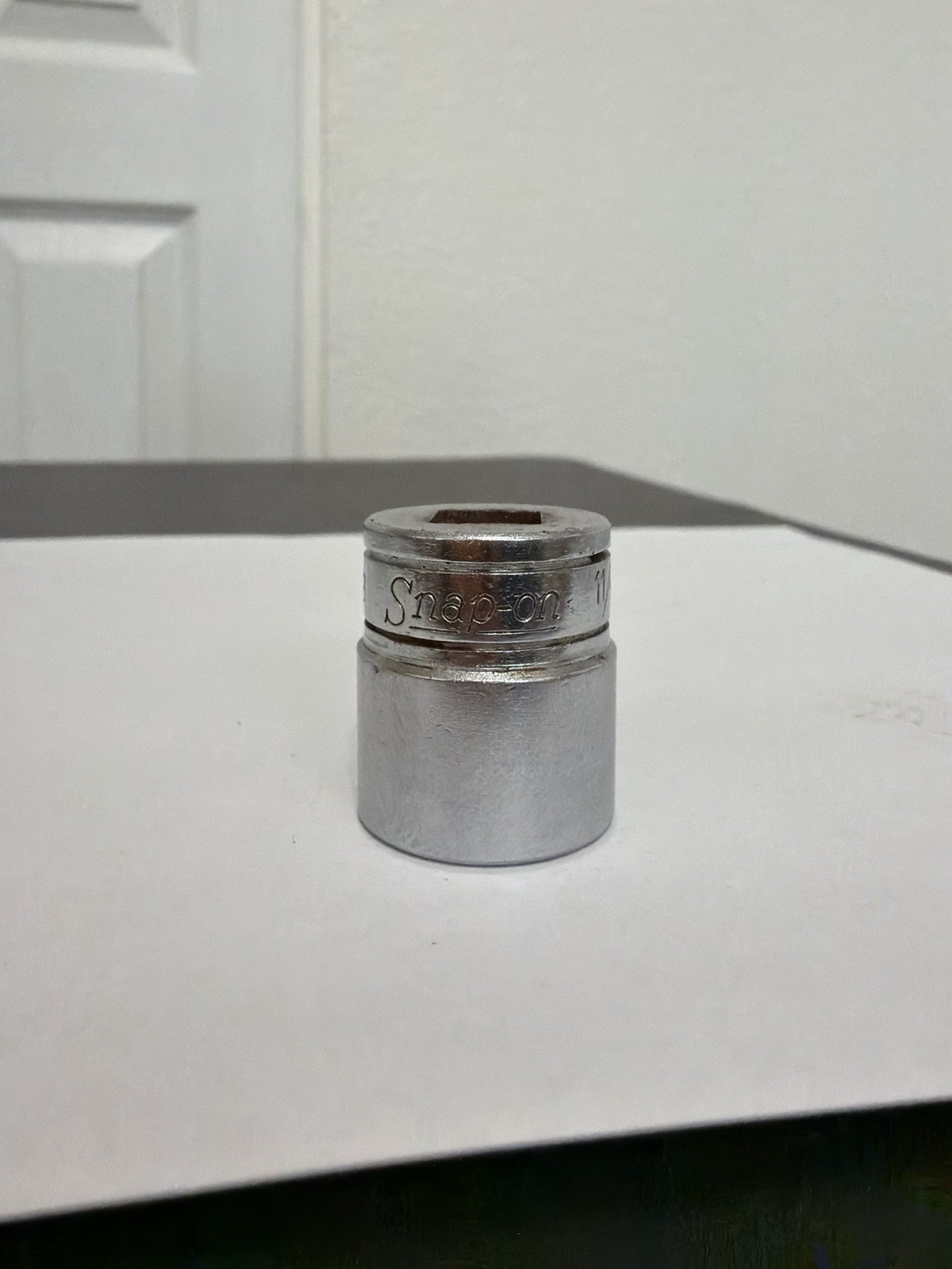 Snap-On 3/8″ Drive 12 Point SAE 11/16″ Flank Drive Shallow Socket F221 USA