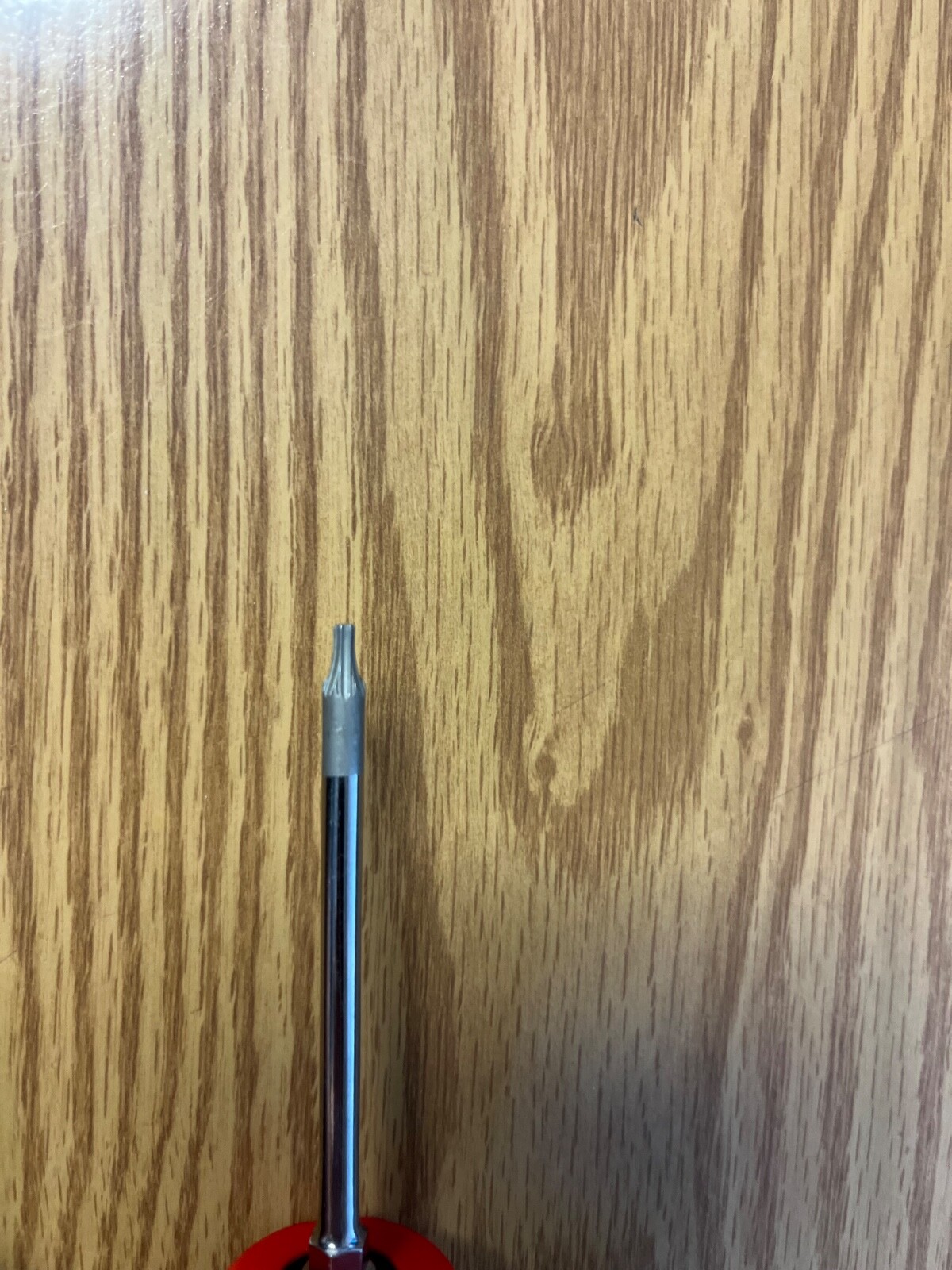 SNAP ON – SGDTX38B – T8 RED CUSHION GRIP SCREWDRIVER – ITEM # SGDTX38B # 1A