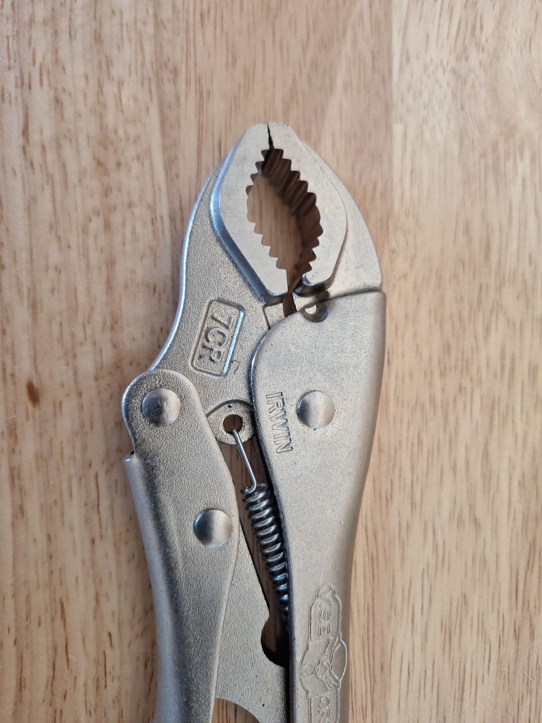 Irwin Vise grip 7CR Curved Pipe Jaw Locking Pliers 7in». Part 7CR