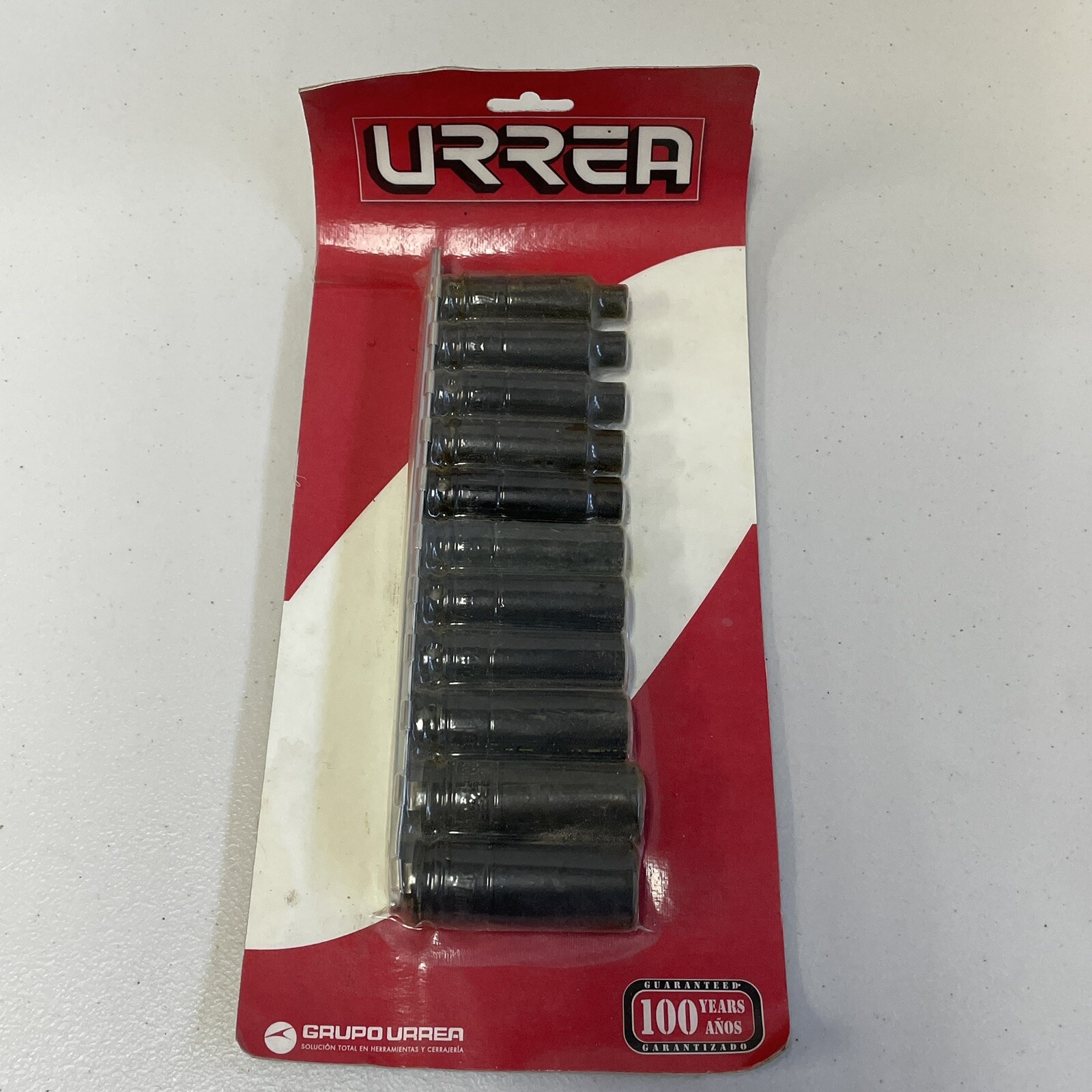 URREA 72212 Metric, 6-Point Impact Sockets, 3/8″ Drive, 7mm- 17mm, 11 Pieces