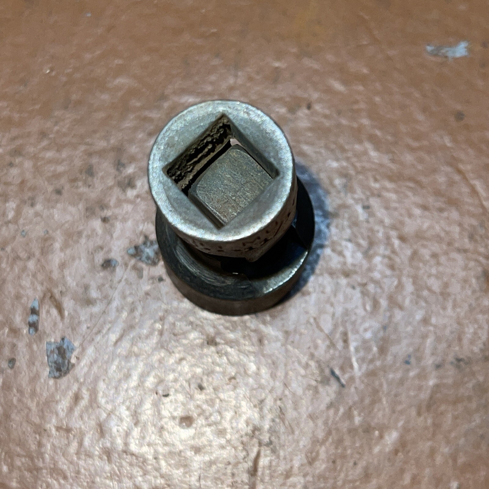 Vintage Wright USA MU56 11/16 In SAE 3/8 drive 12 Point Swivel Wobble socket