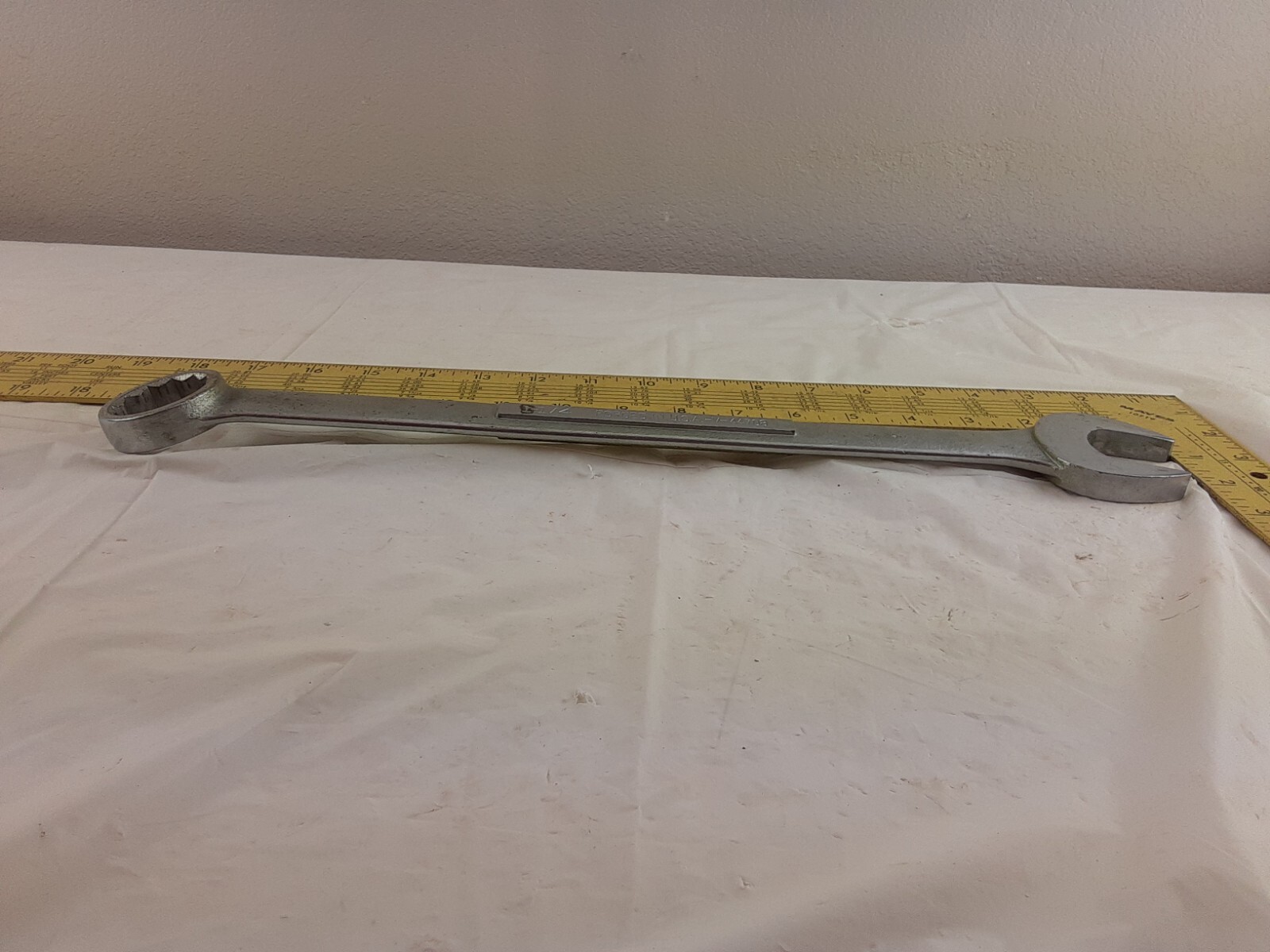 Craftsman USA 44708 Combination Wrench 1-1/4″ -V-
