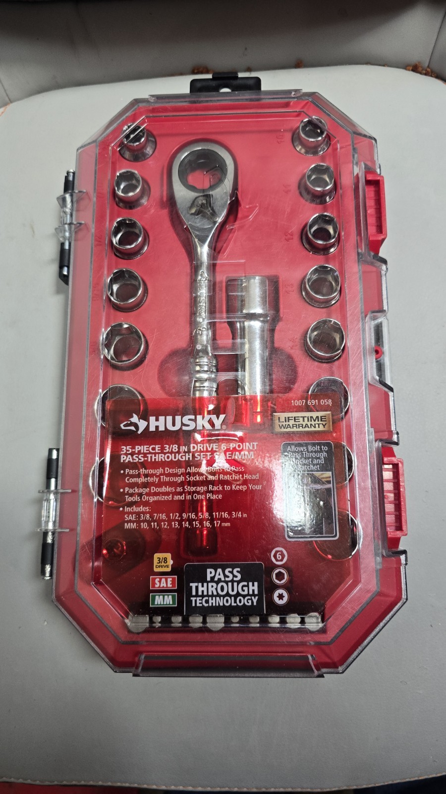 Husky 3/8 Drive 6-Point Pass-Thru Ratchet and Socket Set, 35-Piece