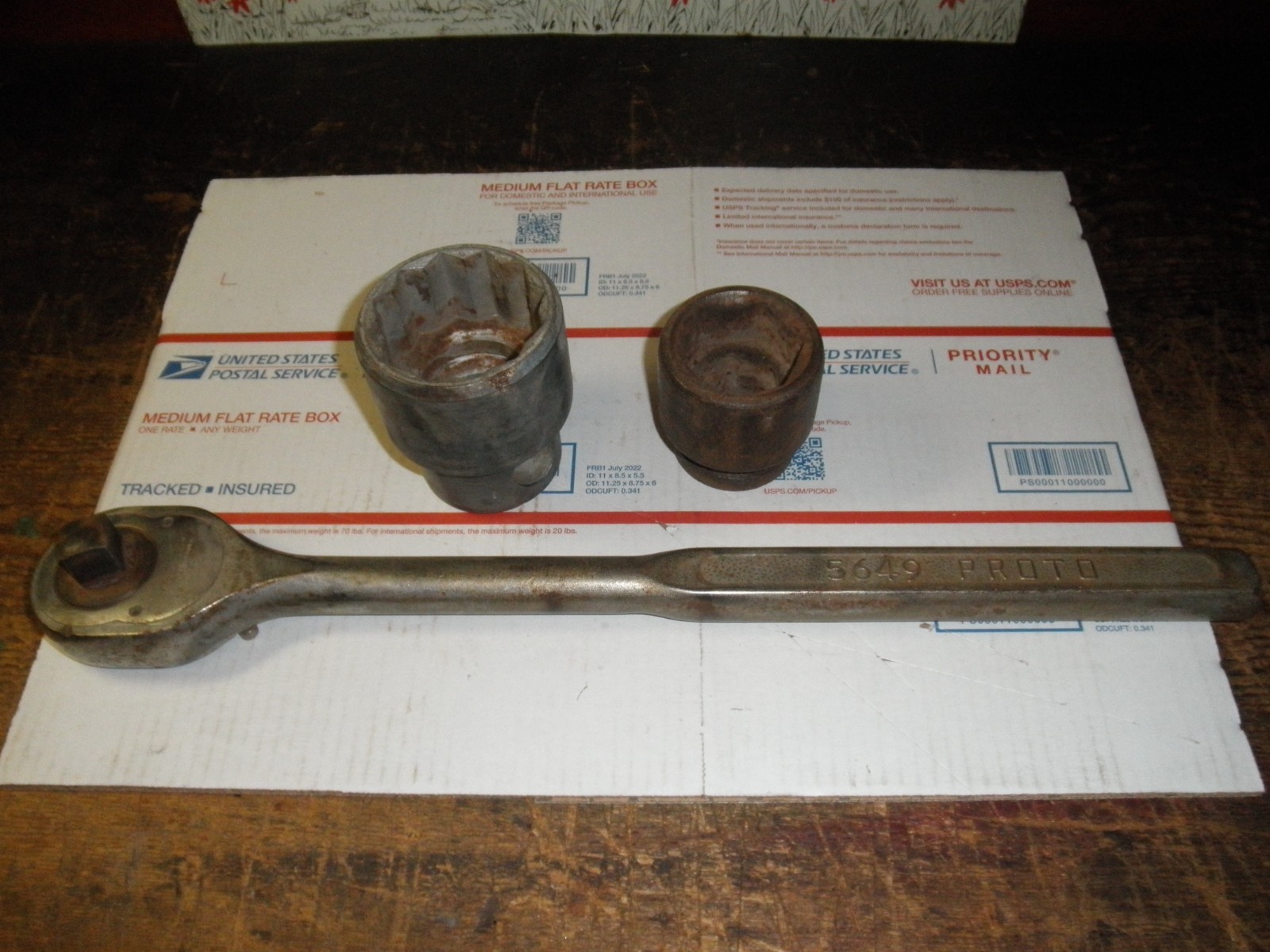 Vintage Proto 5649 Ratchet & 2 Sockets Wrench 3/4” pebble finish on handle 20″