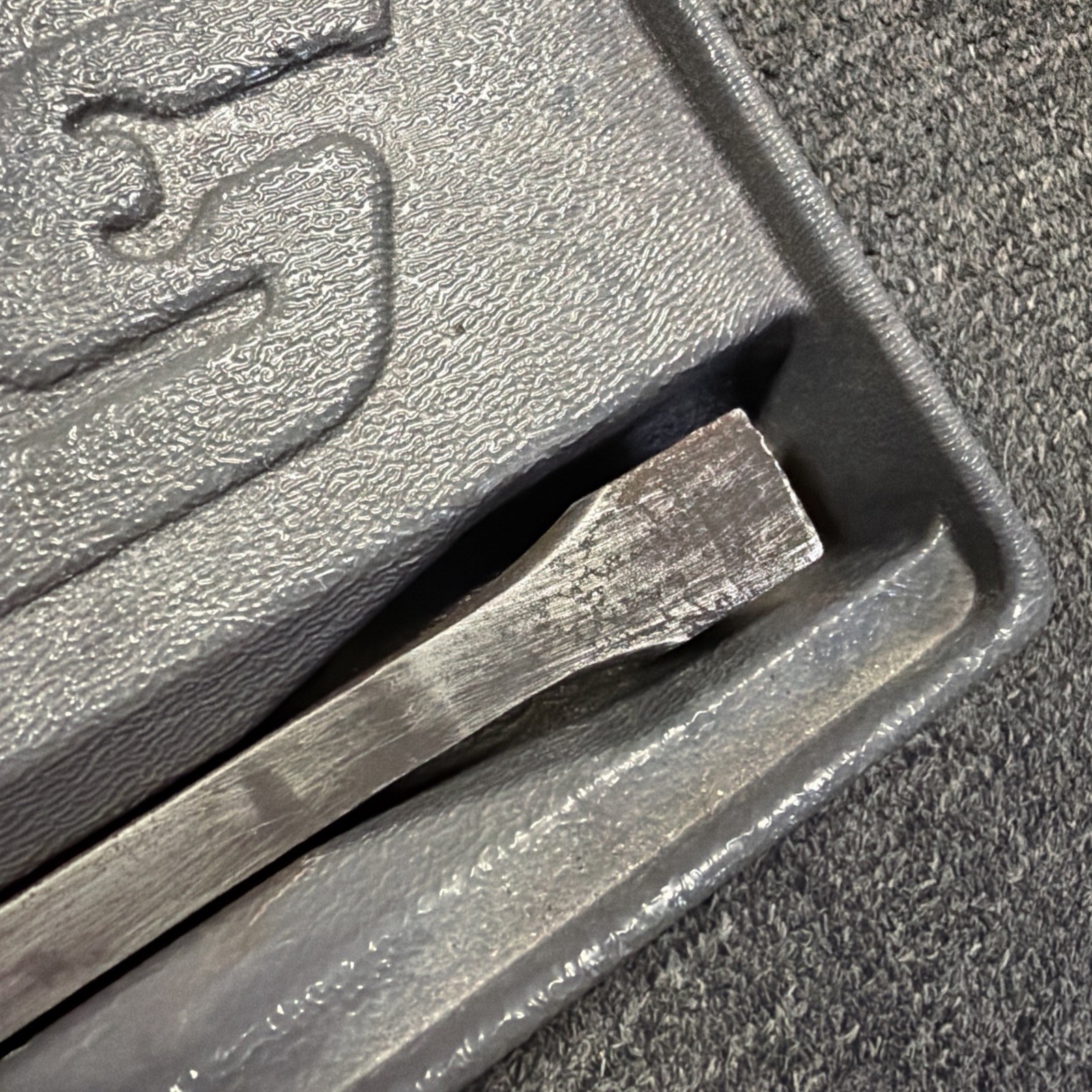 snap on striking pry bar set