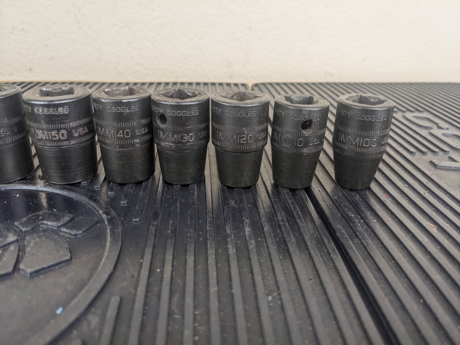 #az084 Snap-On 1/2″ Drive 6-Point Metric 10mm 24mm Shallow Impact Socket Set IMM