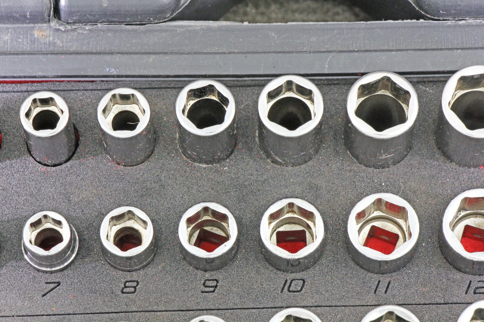 Snap on 144TMPB 44 Piece 1/4″ Drive 6 Point METRIC / SAE General Service Set