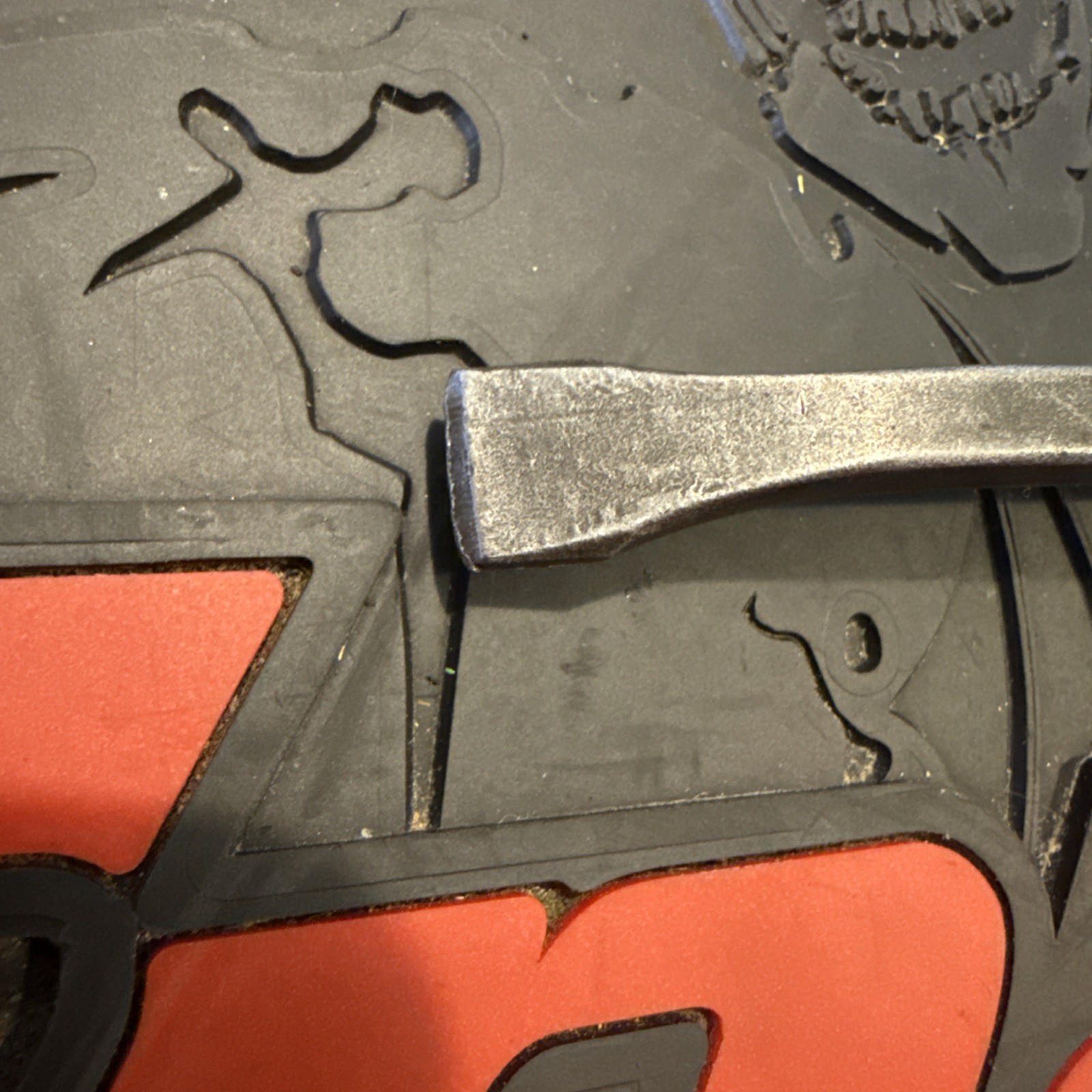 Snap On Tools SPBS8A BLACK 8″ Steel Angled Striking Prybar Industrial Finish