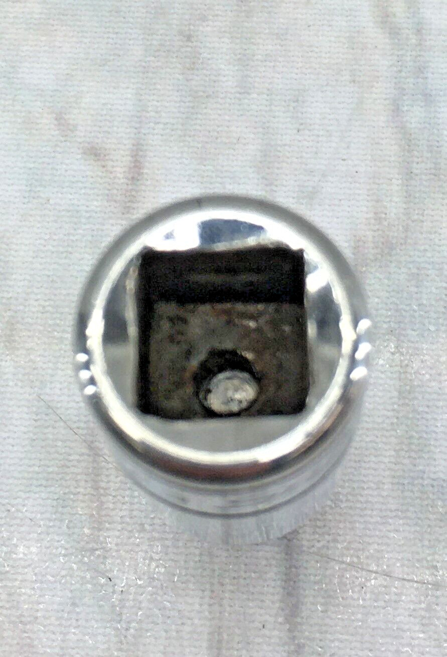 Snap On 3/8″ Drive T50 Torx Bit Driver Socket FTX50E