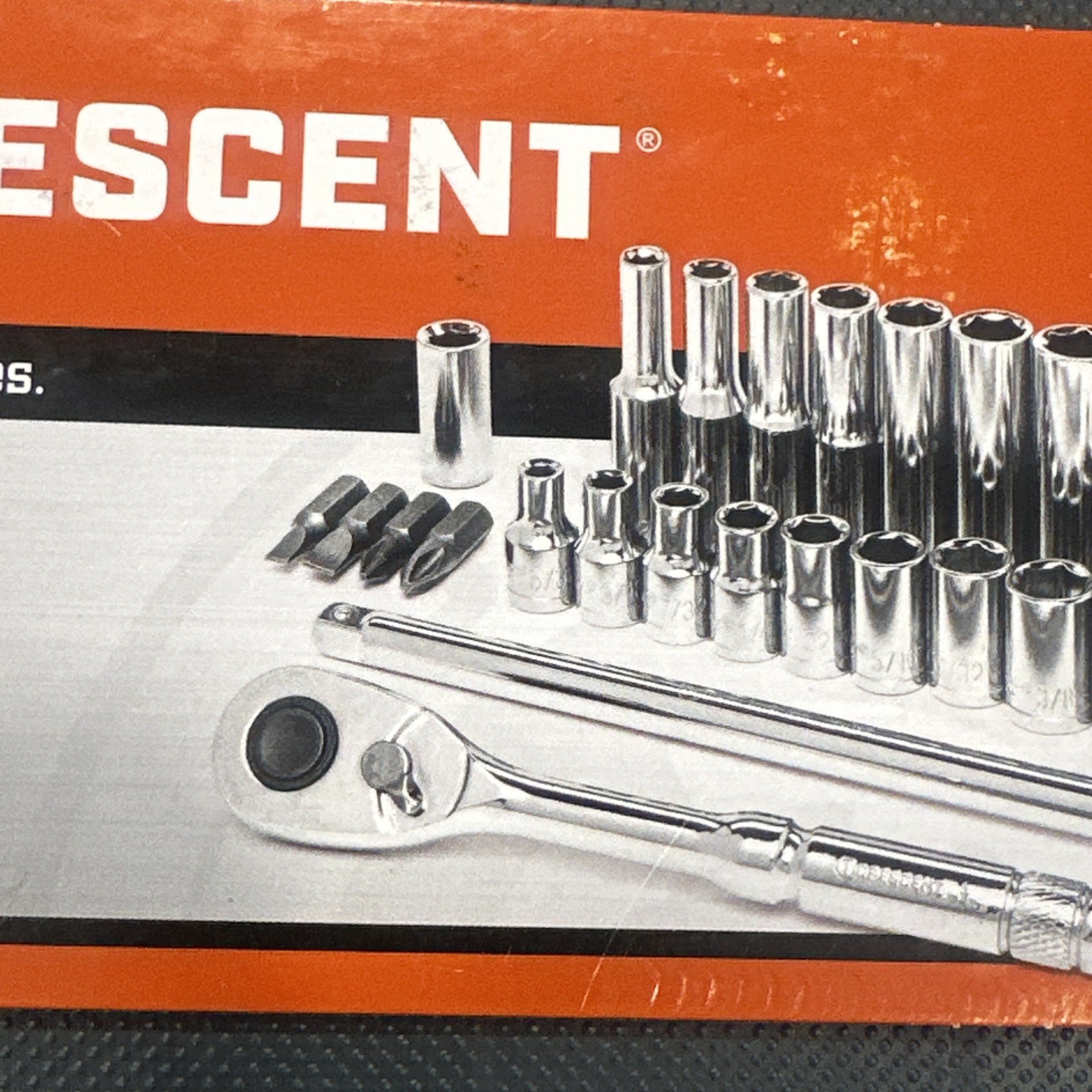 Crescent 1/4″ Drive SAE Mechanic’s Socket Set – 26 Piece