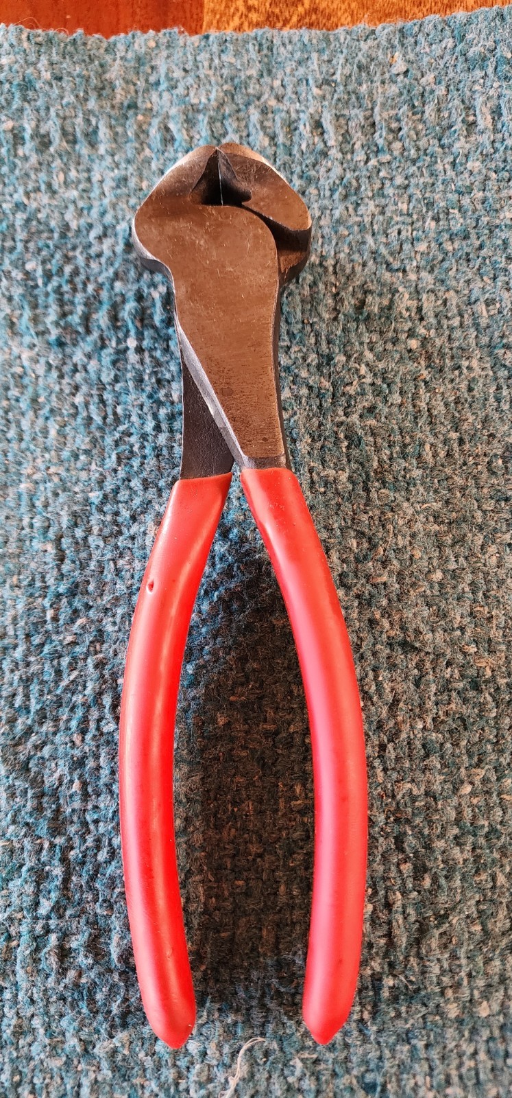 Vintage Dayton Chicago USA, 7.5″ End Knippers Cutters Red Handle 5X641 Preowned