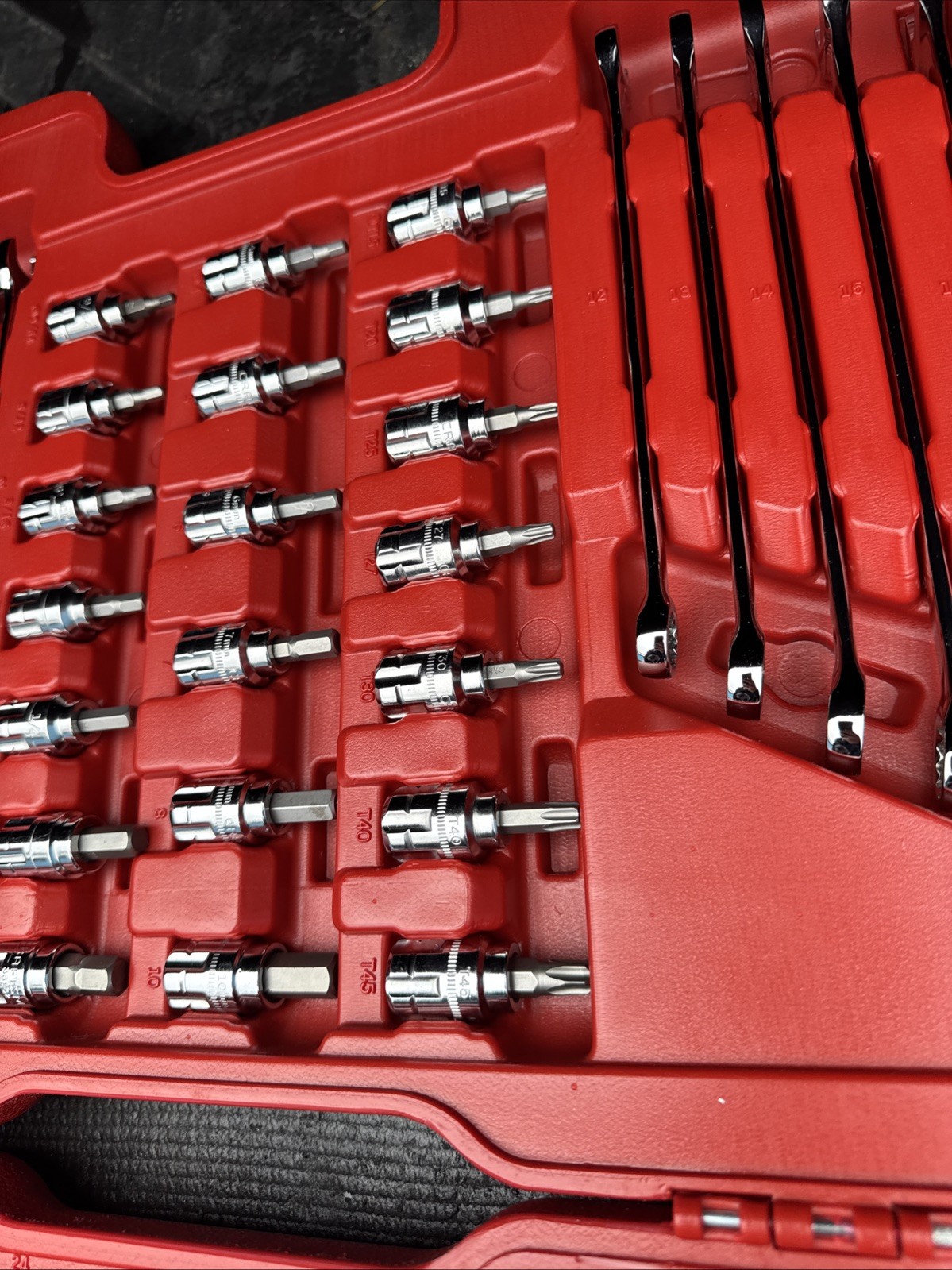 Sexy Sears Craftsman Nos 131pc Super Max Axess Pass Thru Socket Set Rare 40131