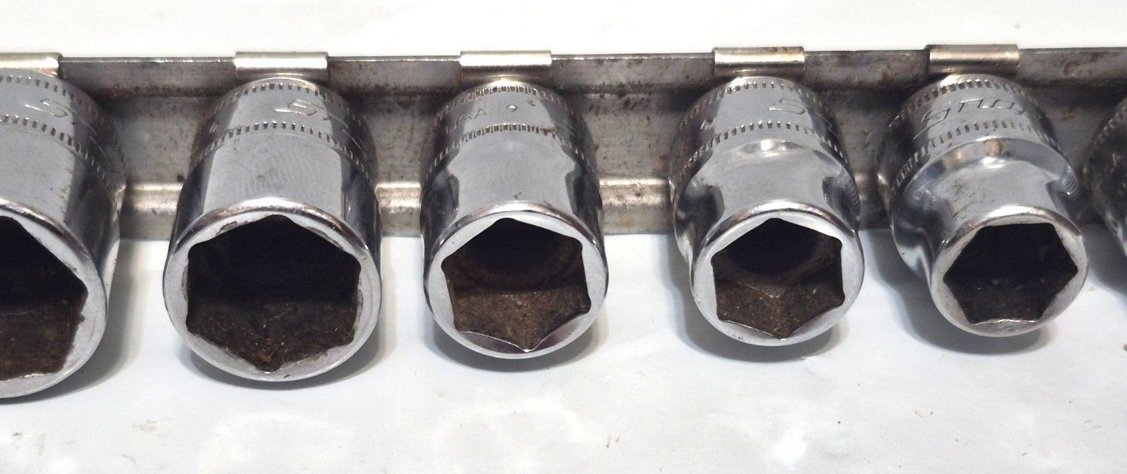 SNAP-ON 3/8″ DRIVE 10 PC. METRIC SHALLOW SOCKET SET 6 POINT